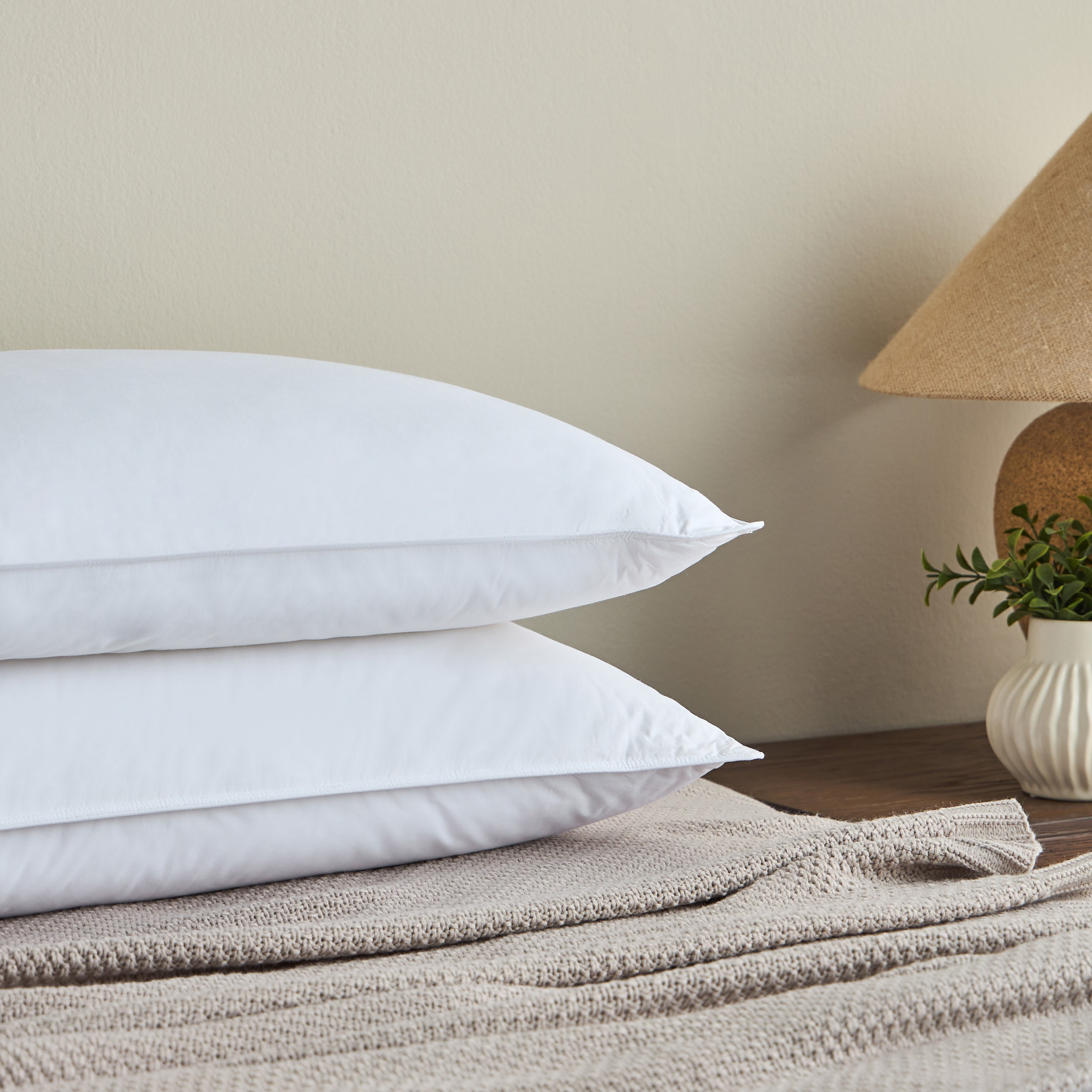 وسادة واحدة بحشوة بديل زغب الريش - برايم لوفت - 50x75 سم-household-bedding-pillows-image-3