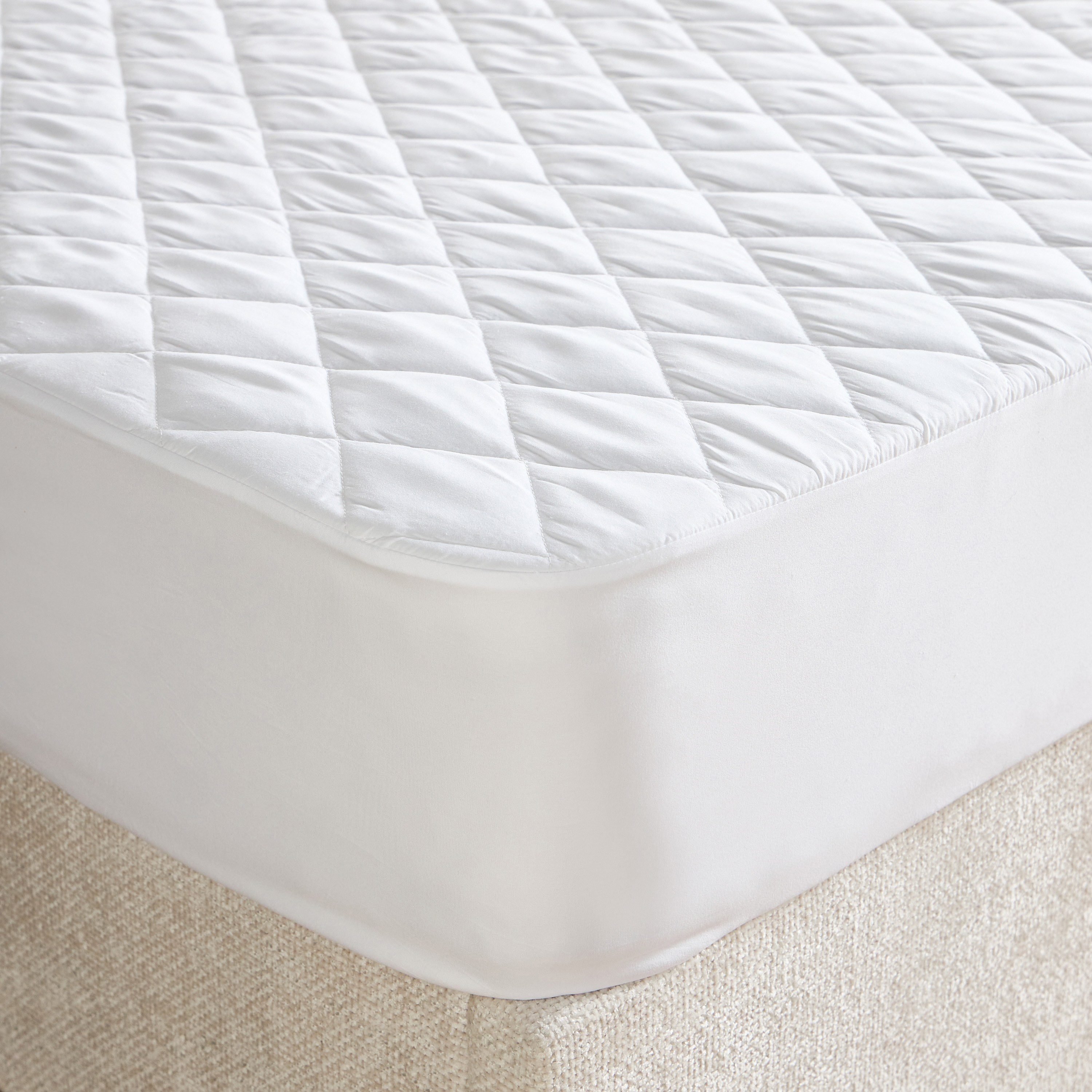 Micro Fibre Waterproof Mattress Protector - 200x210 cms-household-bedding-mattresstoppersandprotectors-mattressprotectors-image-1