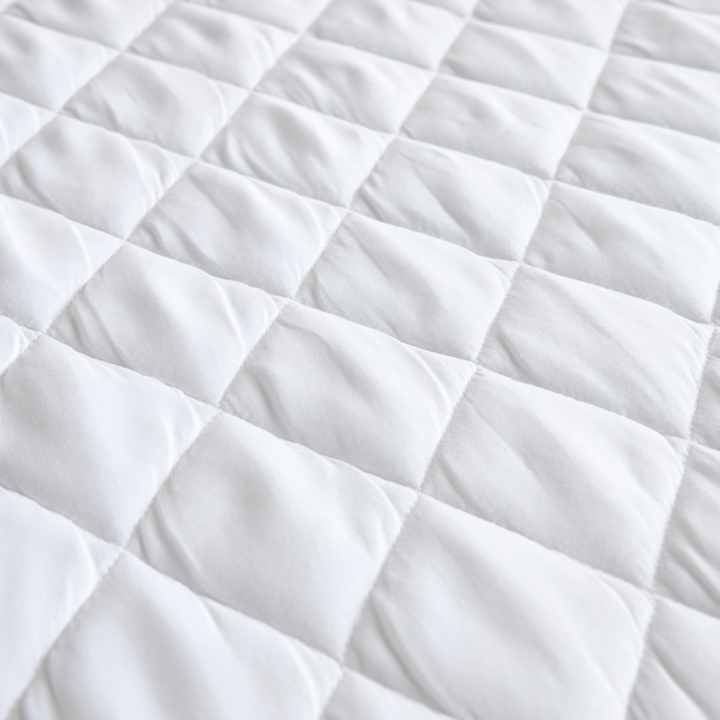 Micro Fibre Waterproof Mattress Protector - 200x210 cms-household-bedding-mattresstoppersandprotectors-mattressprotectors-image-2
