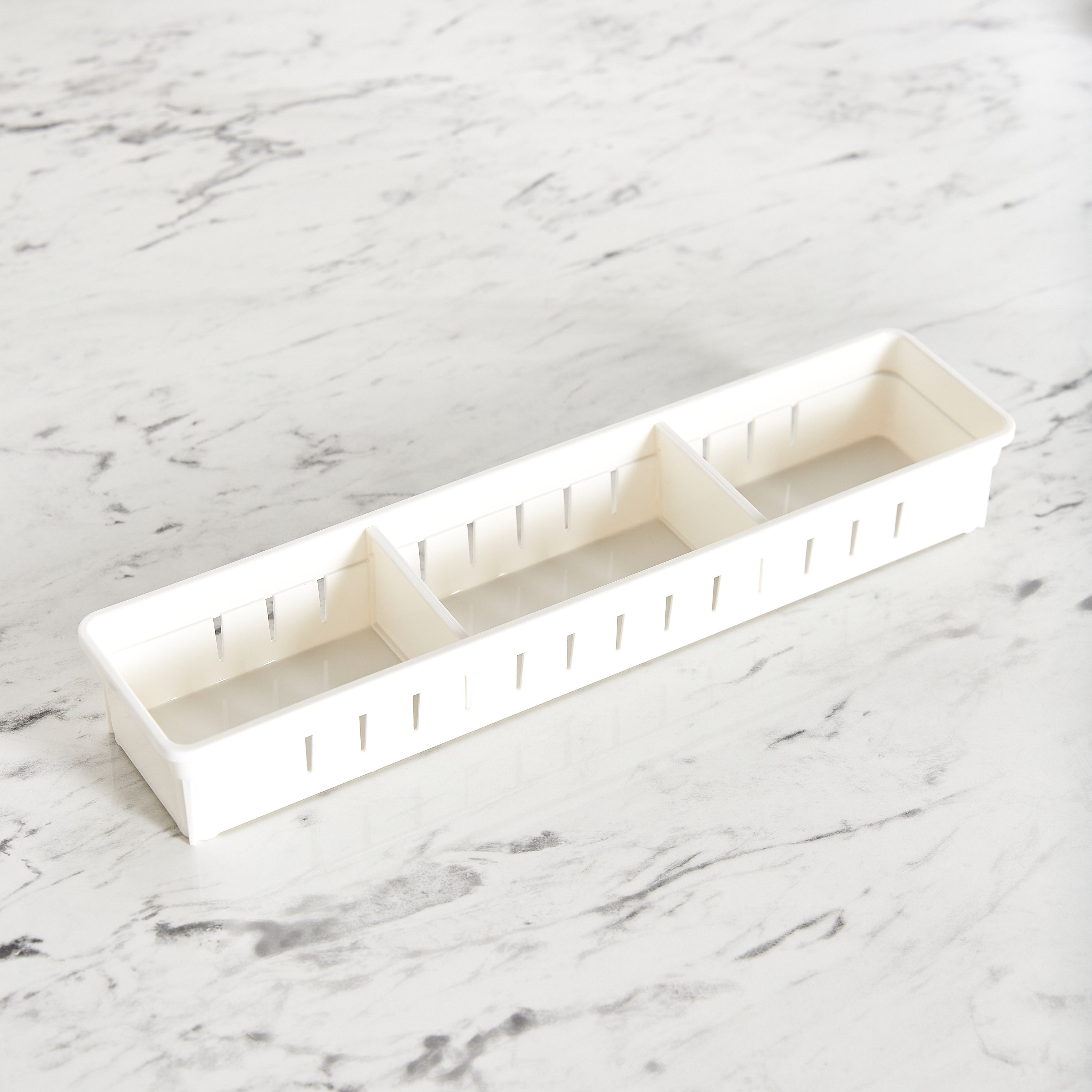 Drawer Organiser-household-storage-storagesolutions-drawerorganizing-image-1