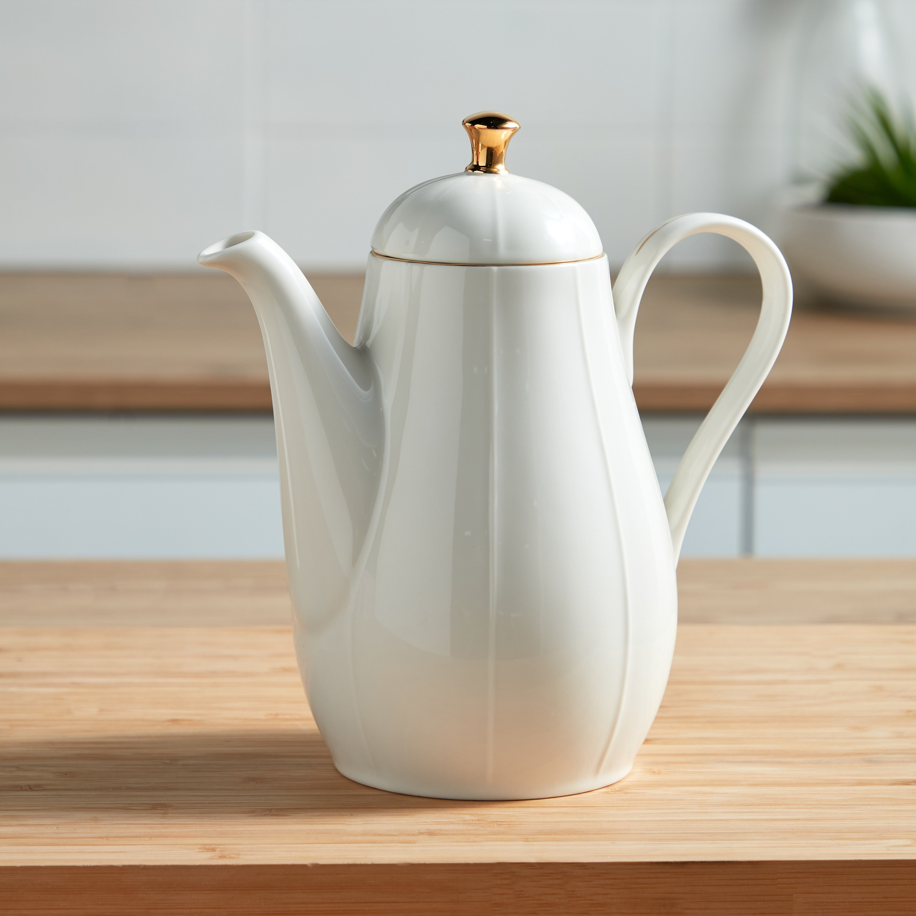 Gold Bliss Tea Pot-household-dining-dinnerware-dinnerwarecollections-image-1
