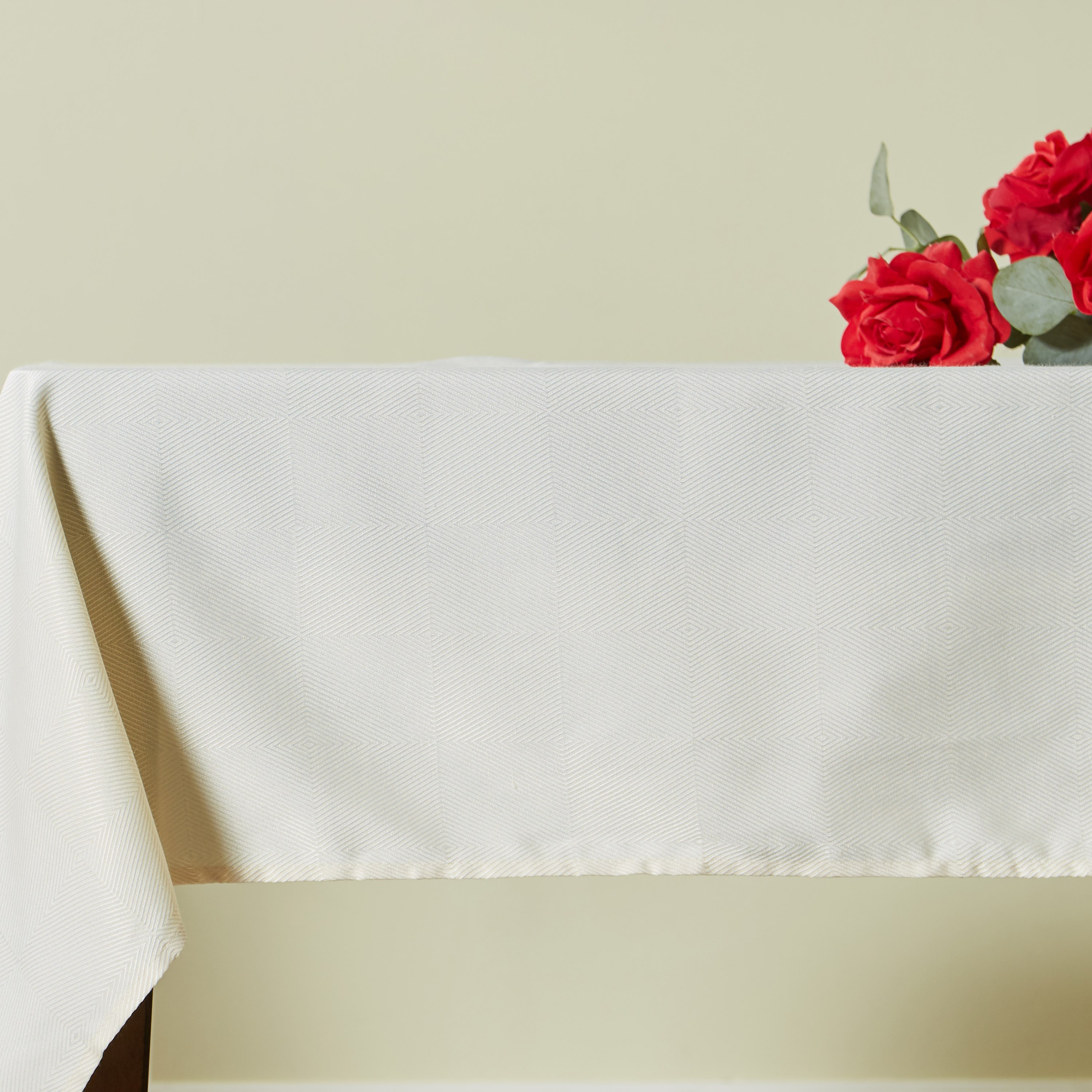 Richmond Table Cover - 180x300 cm-household-dining-tablelinen-runnersandtablecovers-image-2