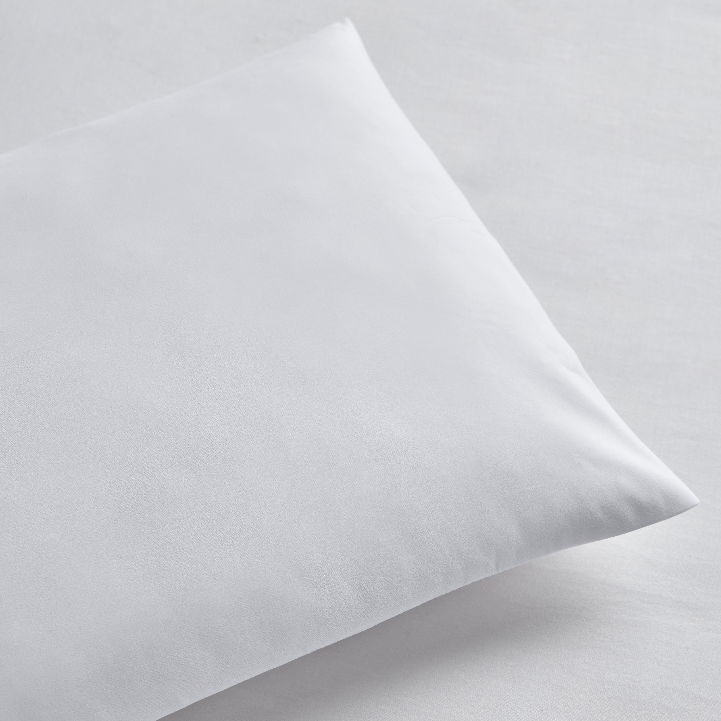 Black rectangle hot sale pillow