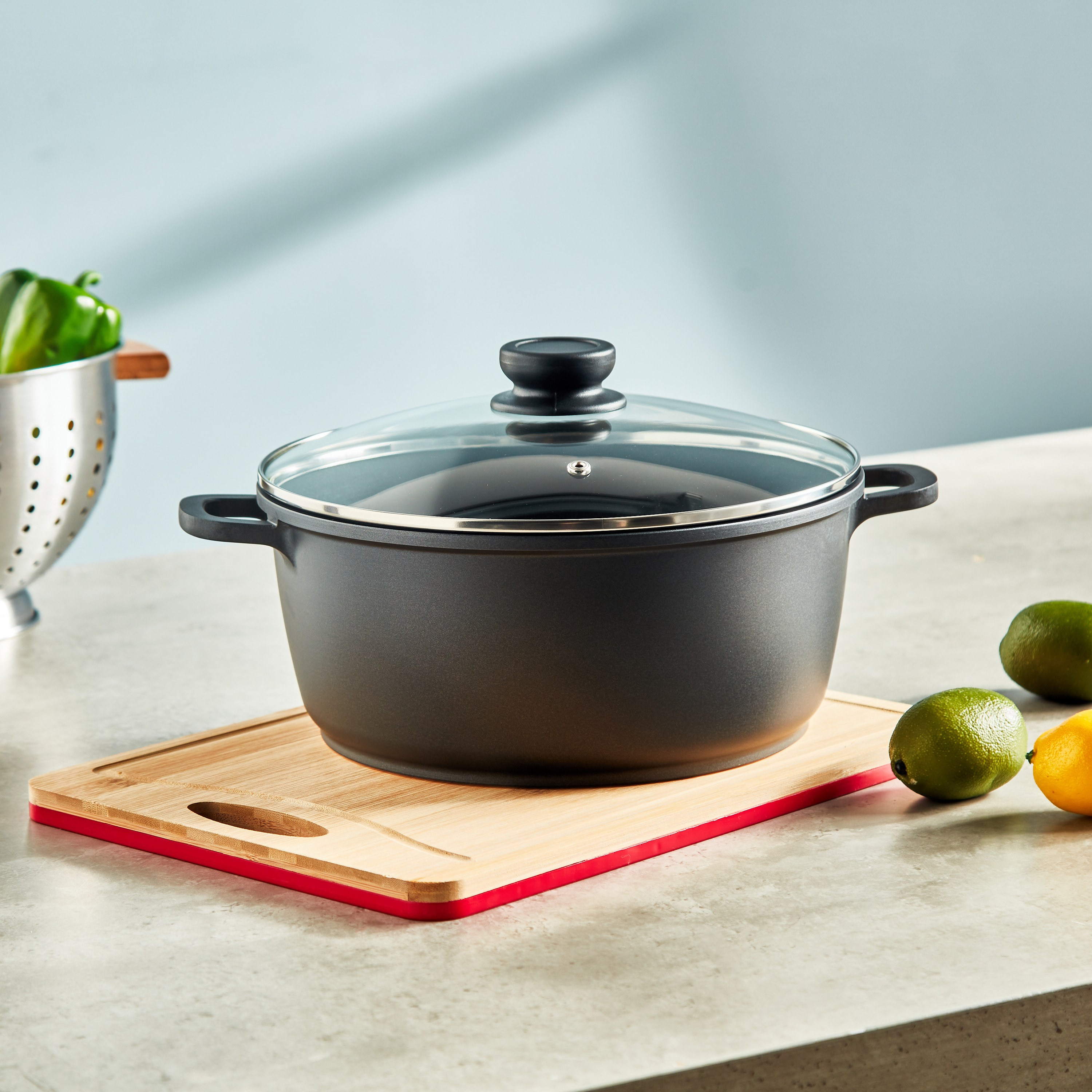 Spark Aluminium Dutch Oven with Lid - 6 L-household-kitchen-cookware-potsandpans-image-1