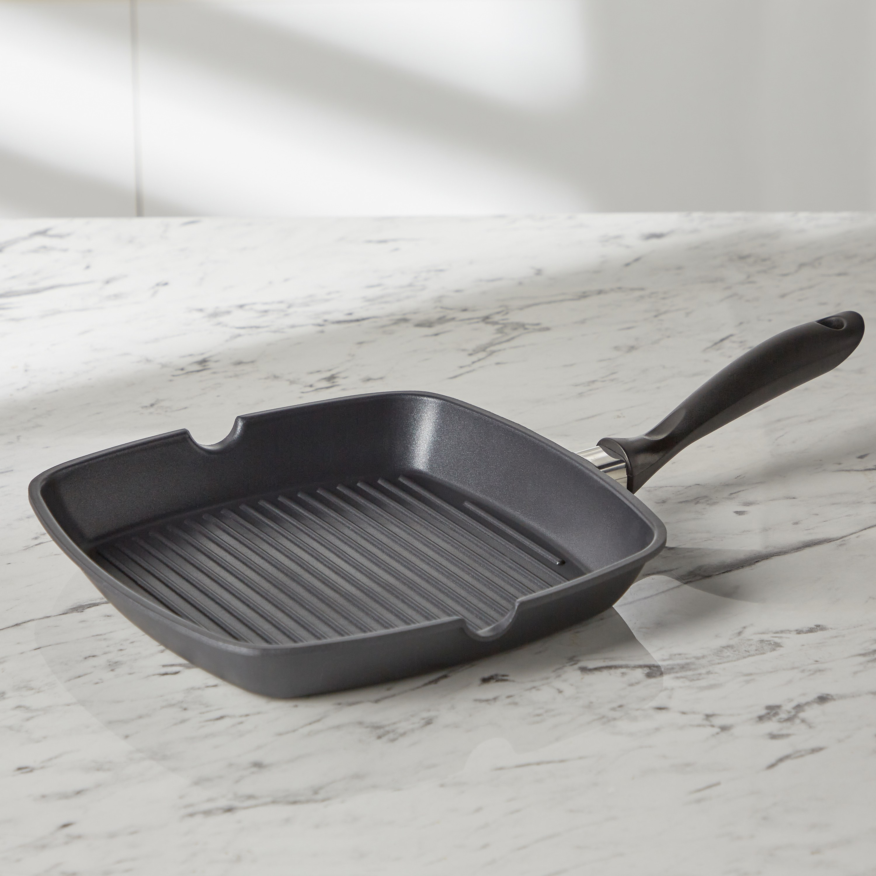 Spark Aluminium Grill Pan-household-kitchen-cookware-potsandpans-image-1