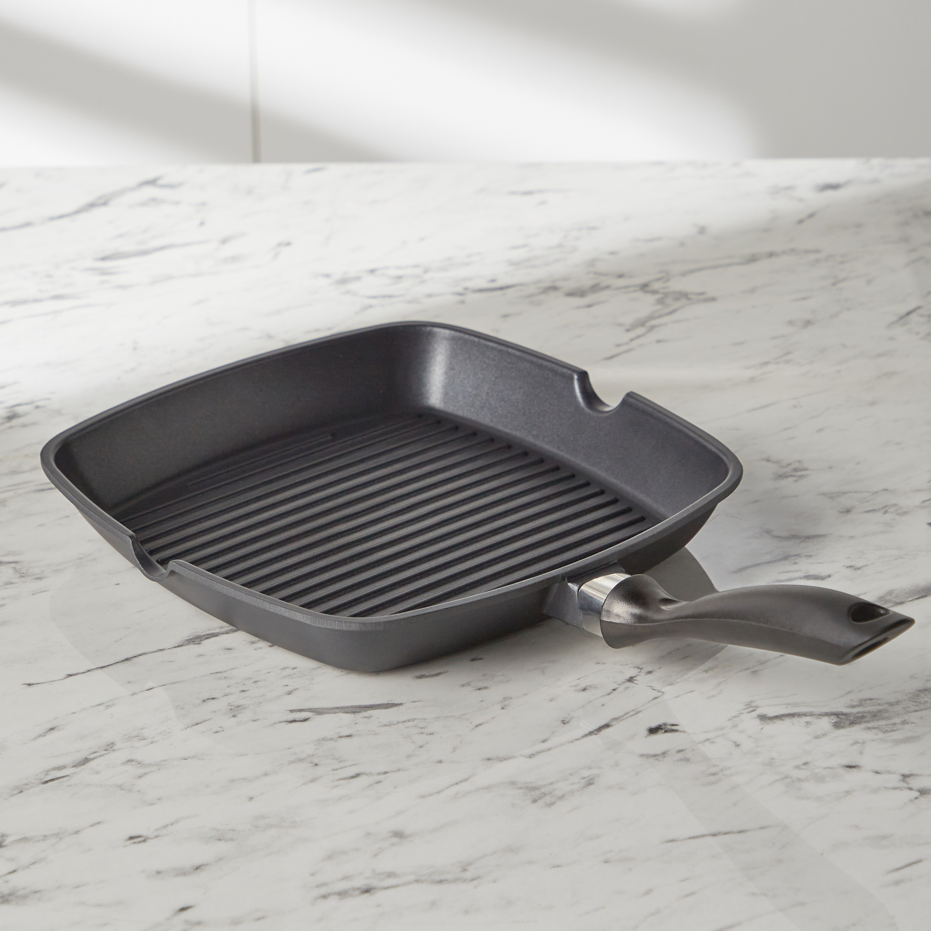 Spark Aluminium Grill Pan-household-kitchen-cookware-potsandpans-image-2