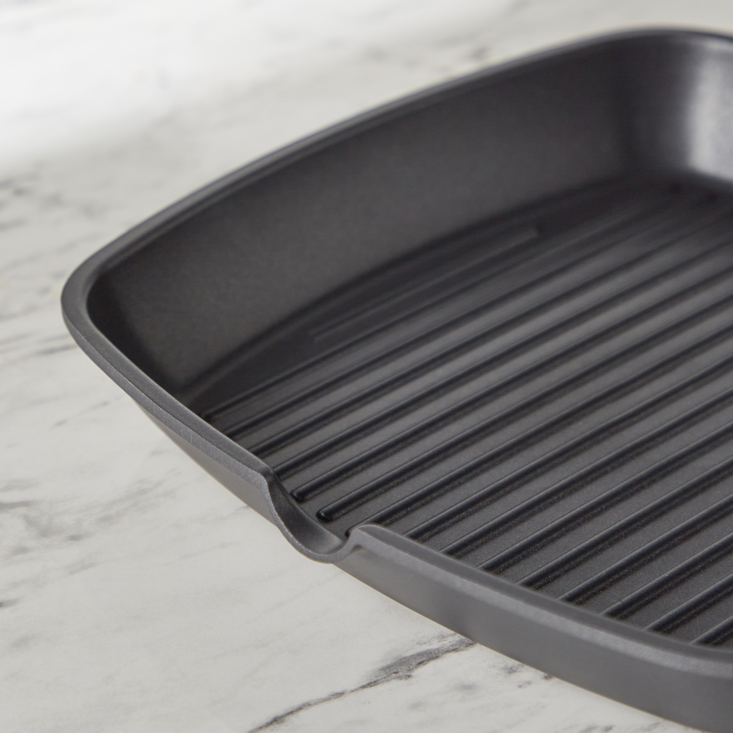 Spark Aluminium Grill Pan-household-kitchen-cookware-potsandpans-image-3