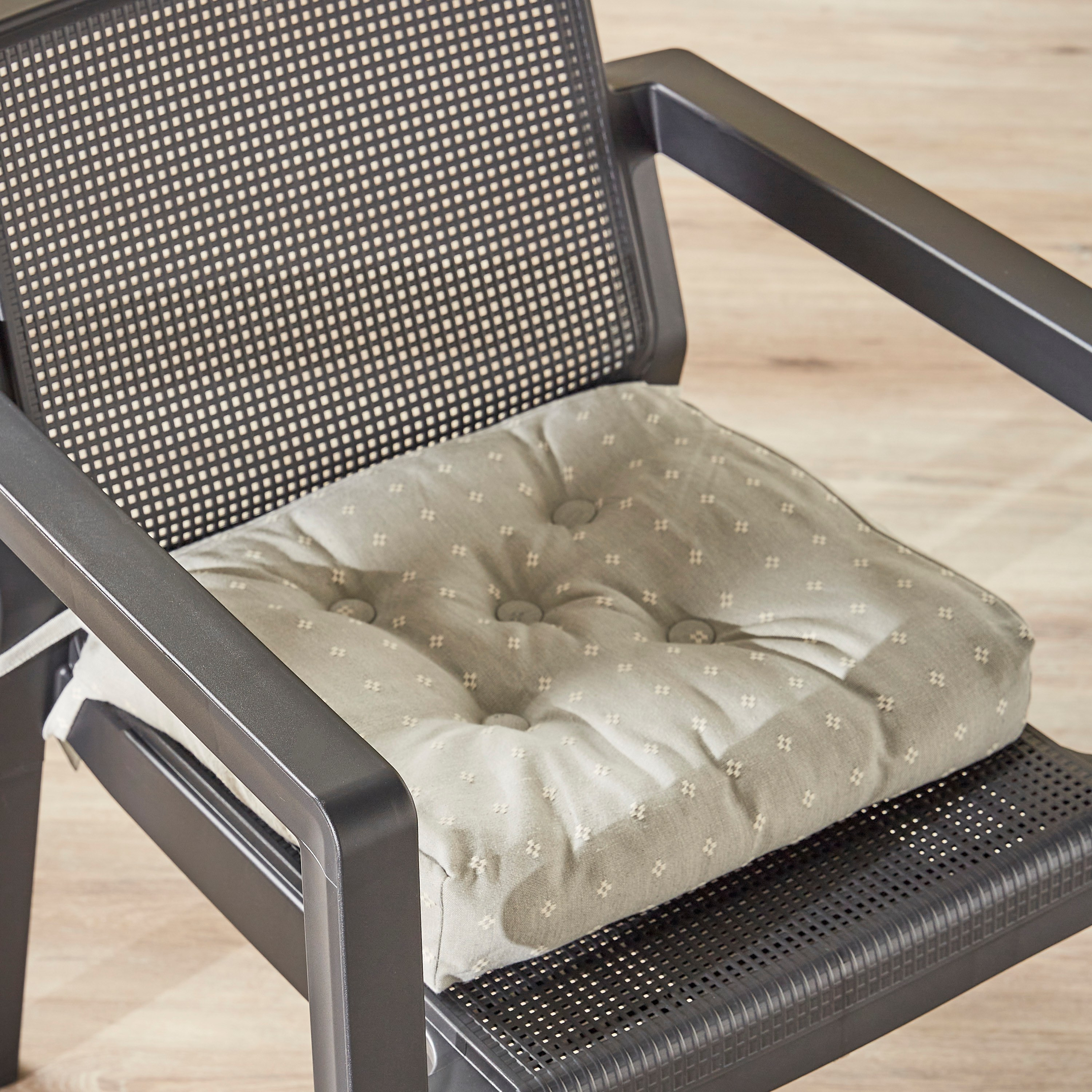 لبادة كرسي - أوليفيا-household-cushionsandthrows-chairpads-image-1