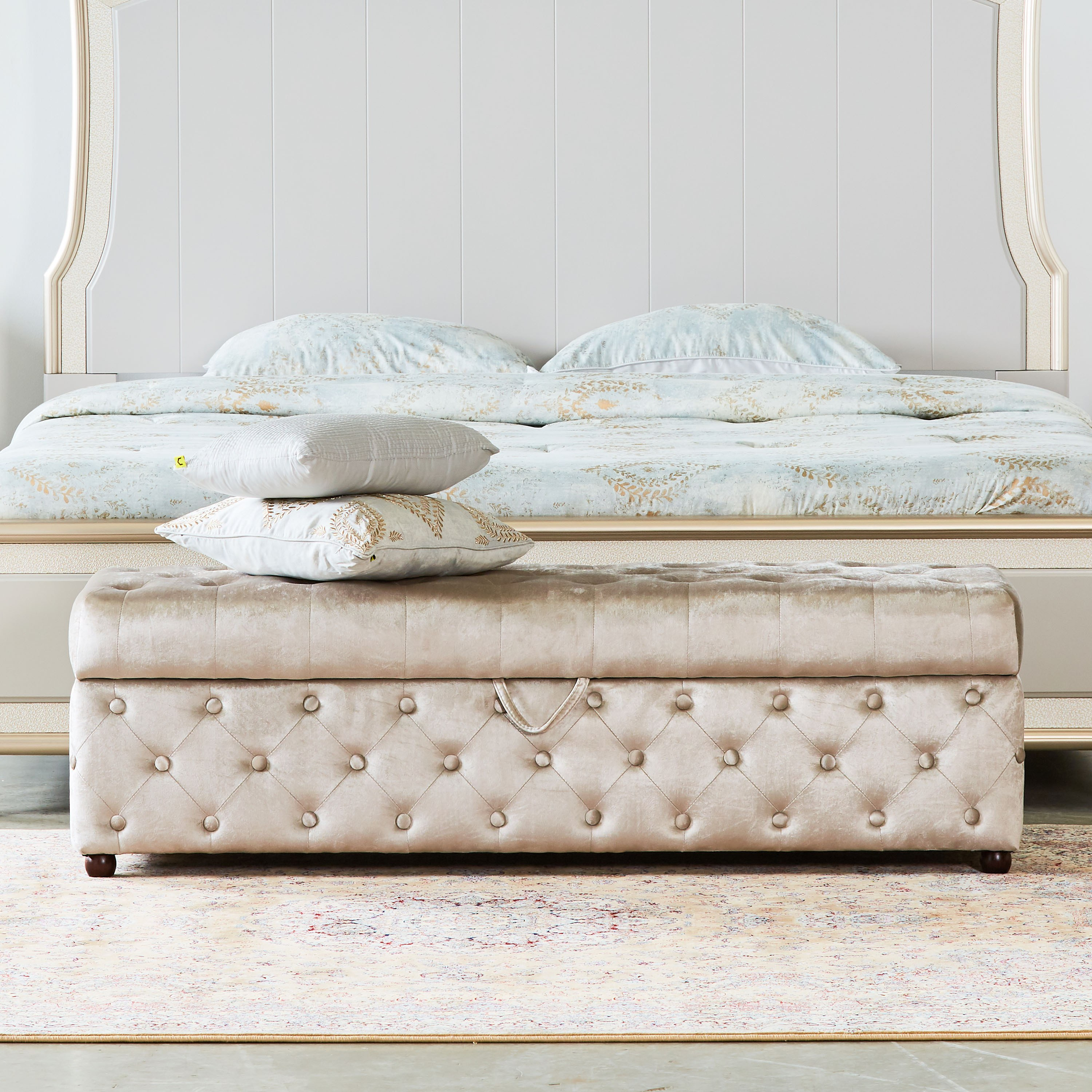بنش مخملي بمساحة تخزين - أسكوت-furniture-sofaandseating-ottomansbeanbagsandpoufs-image-3