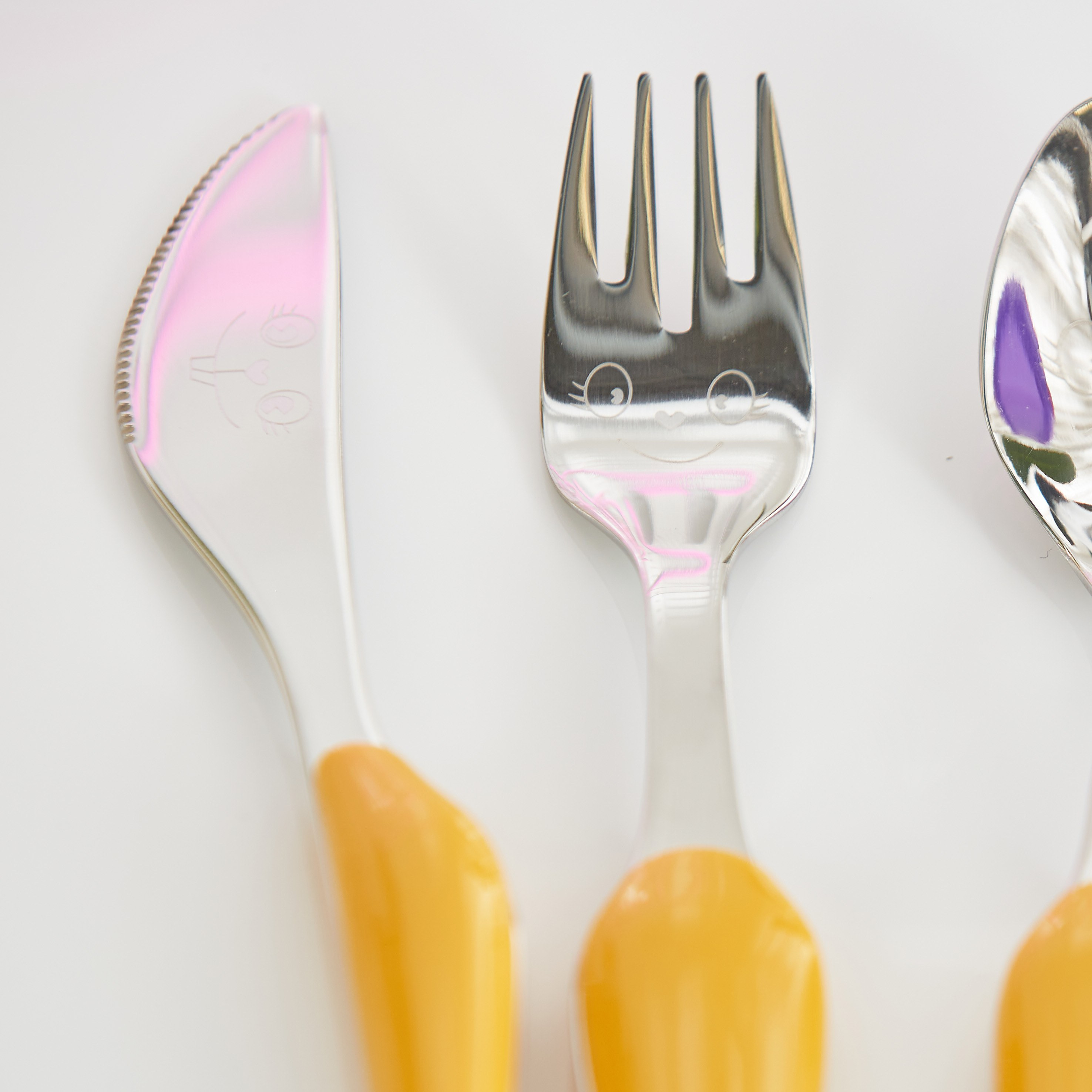 طقم أدوات مائدة 3 قطع من هابي فيسيز-babyandkids-eatanddrink-cutlery-image-3