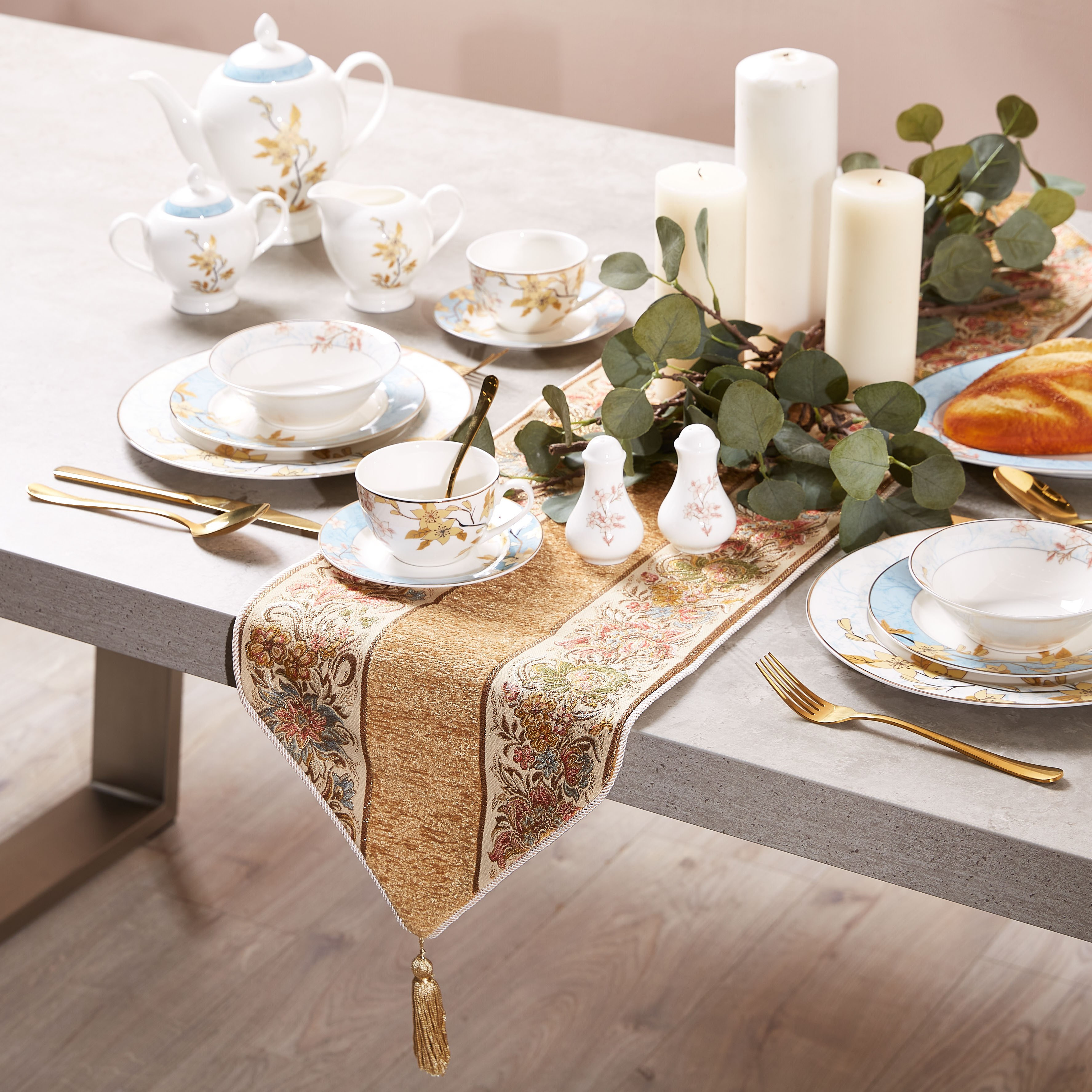مفرش طاولة جاكار من ماجوليكا-household-dining-tablelinen-runnersandtablecovers-image-4