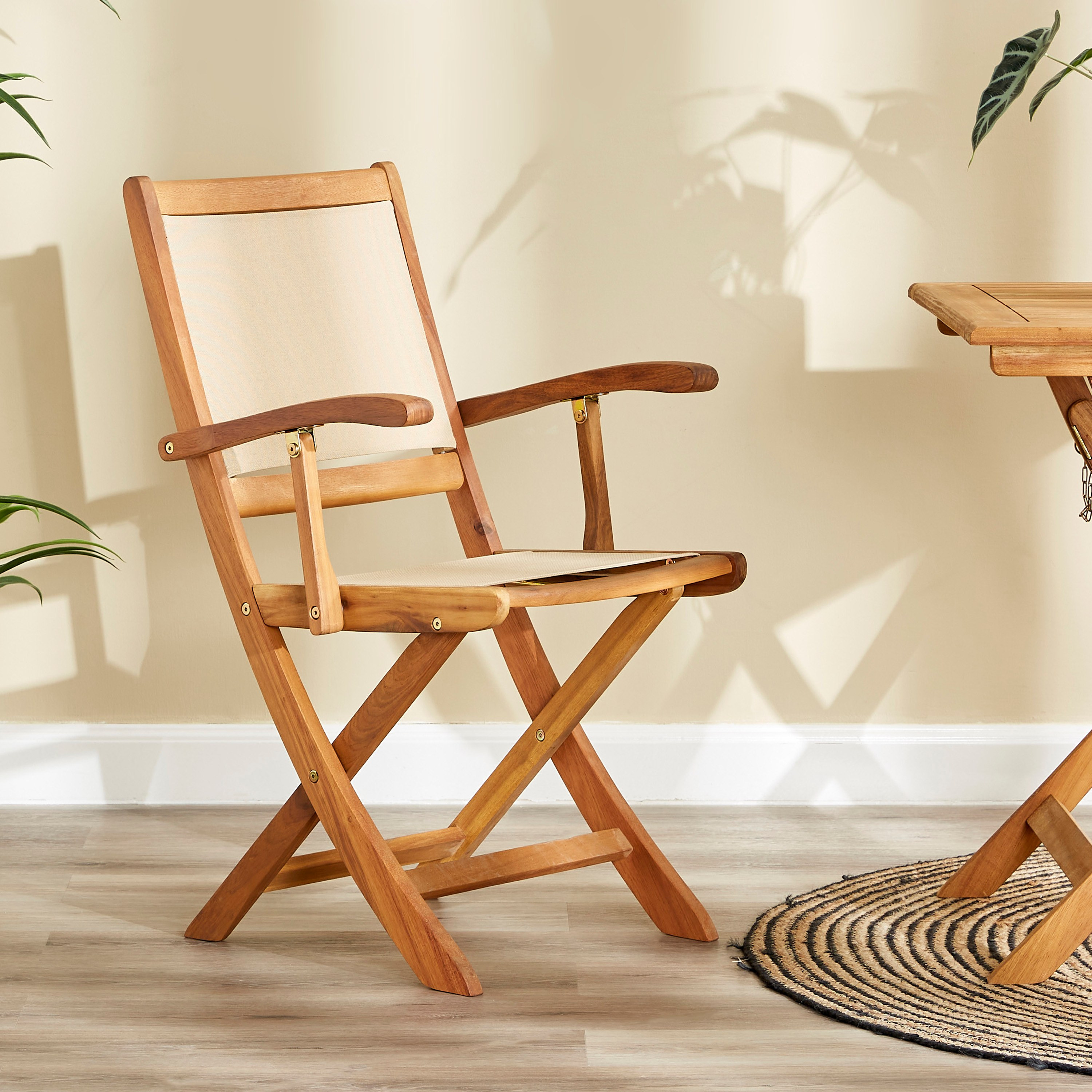 Foldable living deals room chairs