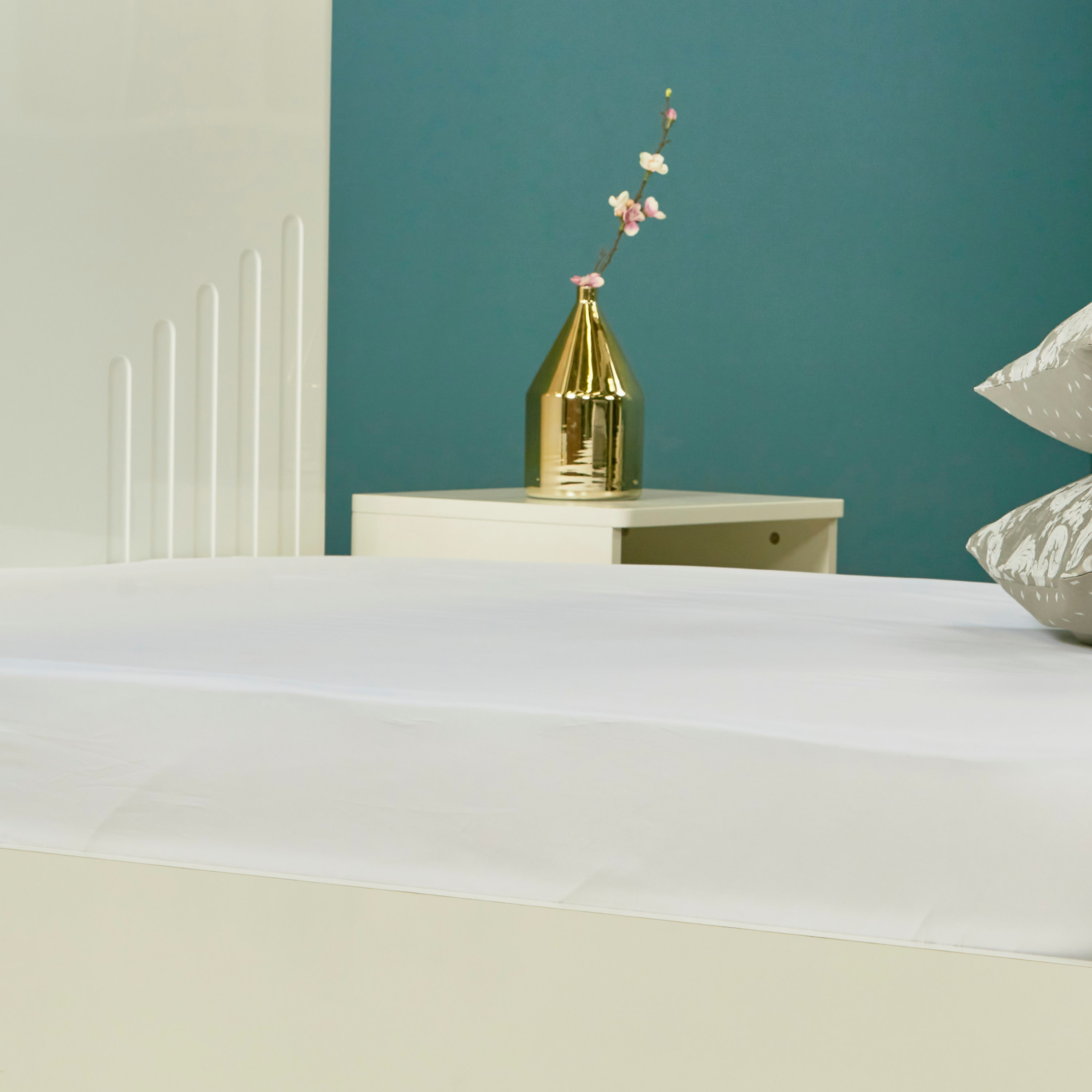 Bellagio Fitted Sheet - 120x200 cm-babyandkids-beddingandwindows-bedding-fittedandflatsheets-image-3