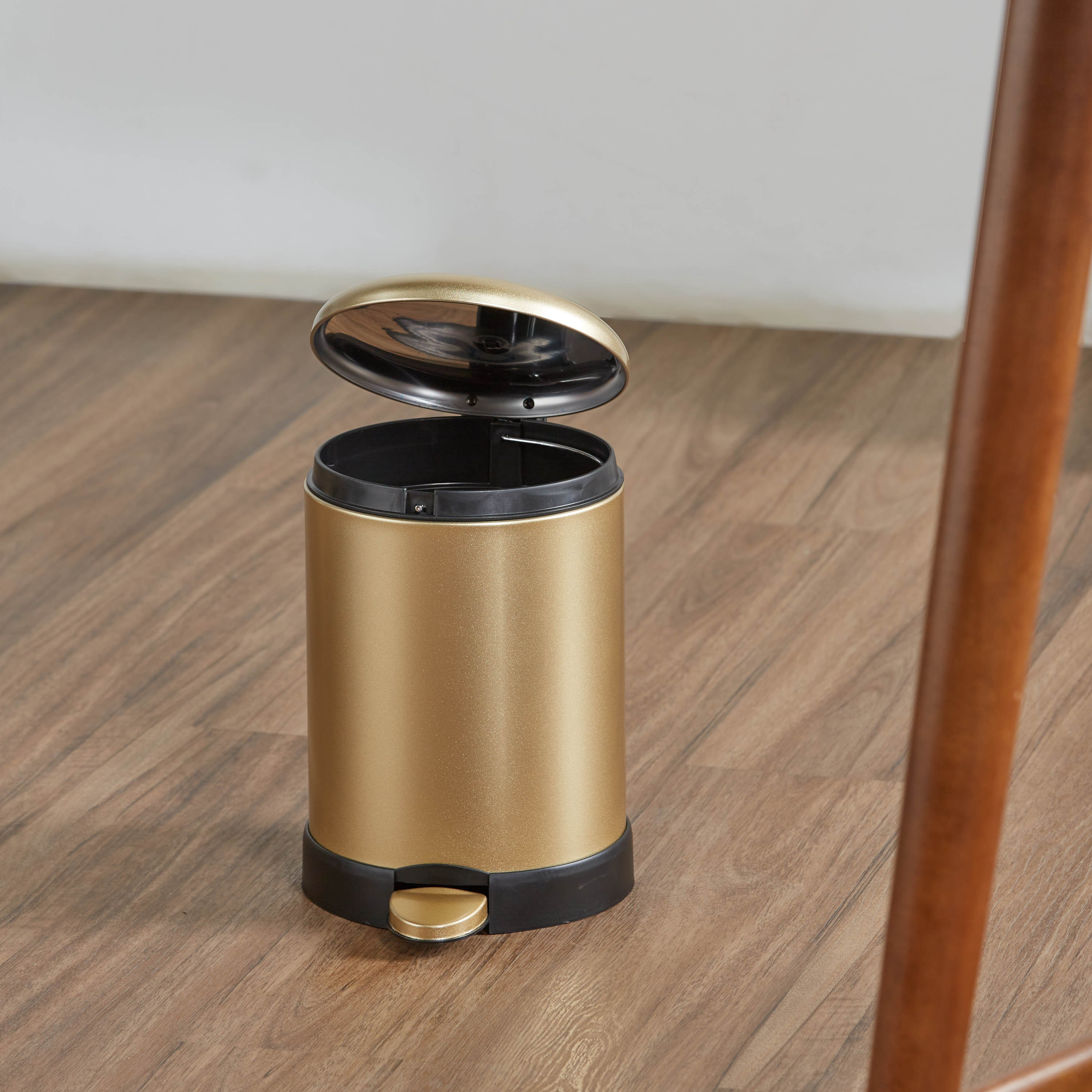 Soft Close Round Step Bin - 5 L-household-bathandlaundry-wastebinsandaccessories-image-2