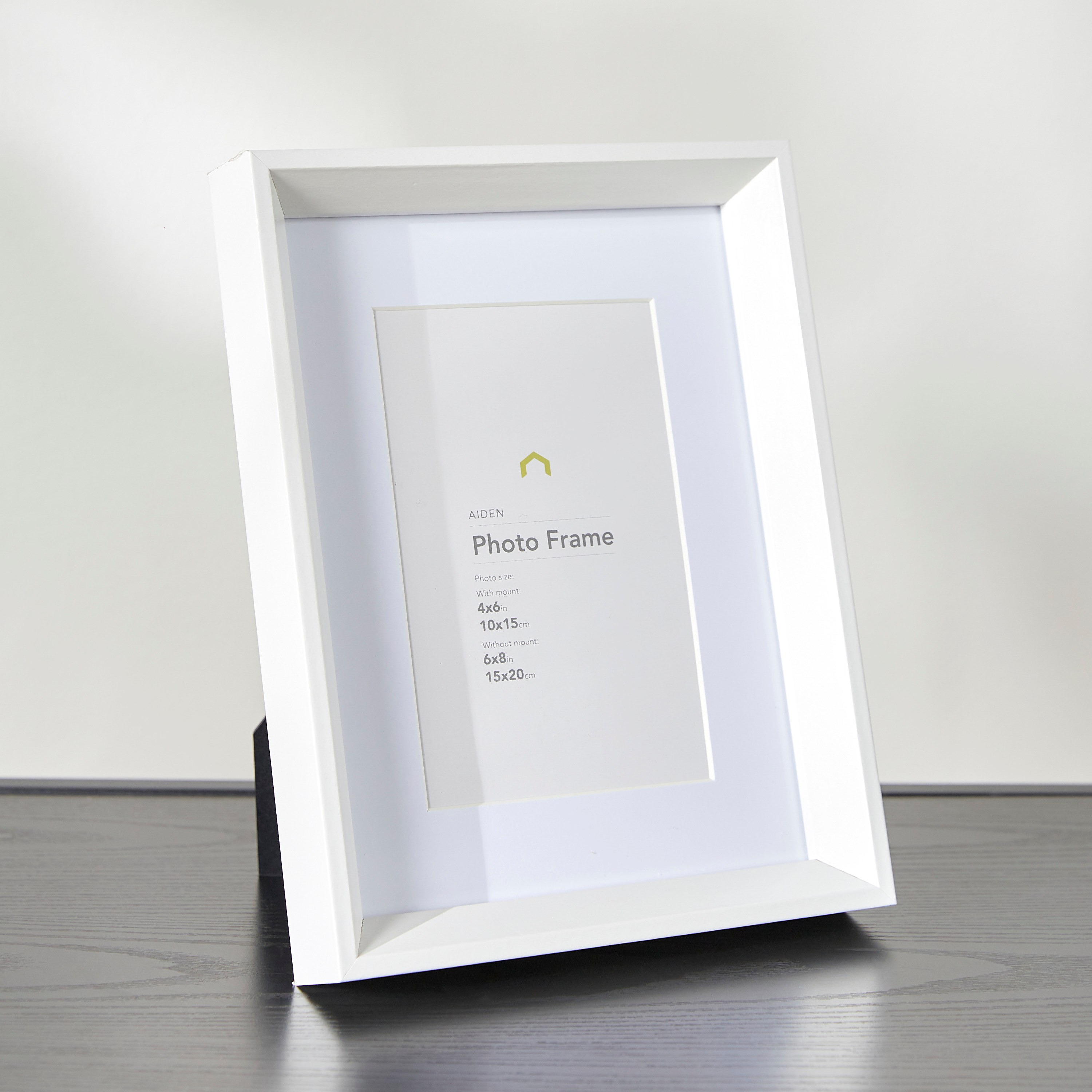 Aiden Photo Frame - 15x20 cm-household-walldecorandmirrors-photoframes-image-1