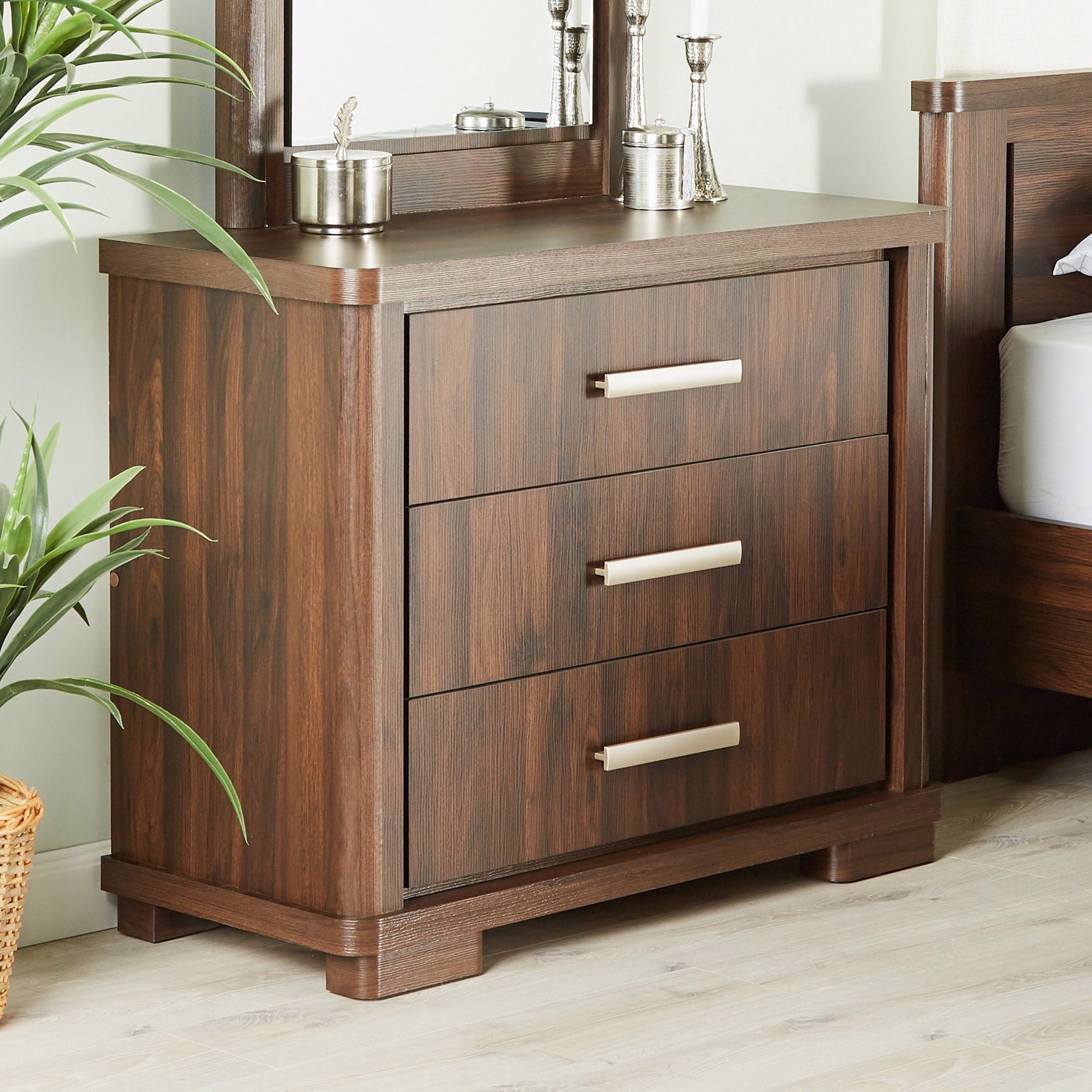 Optec 3-Drawer Dresser
