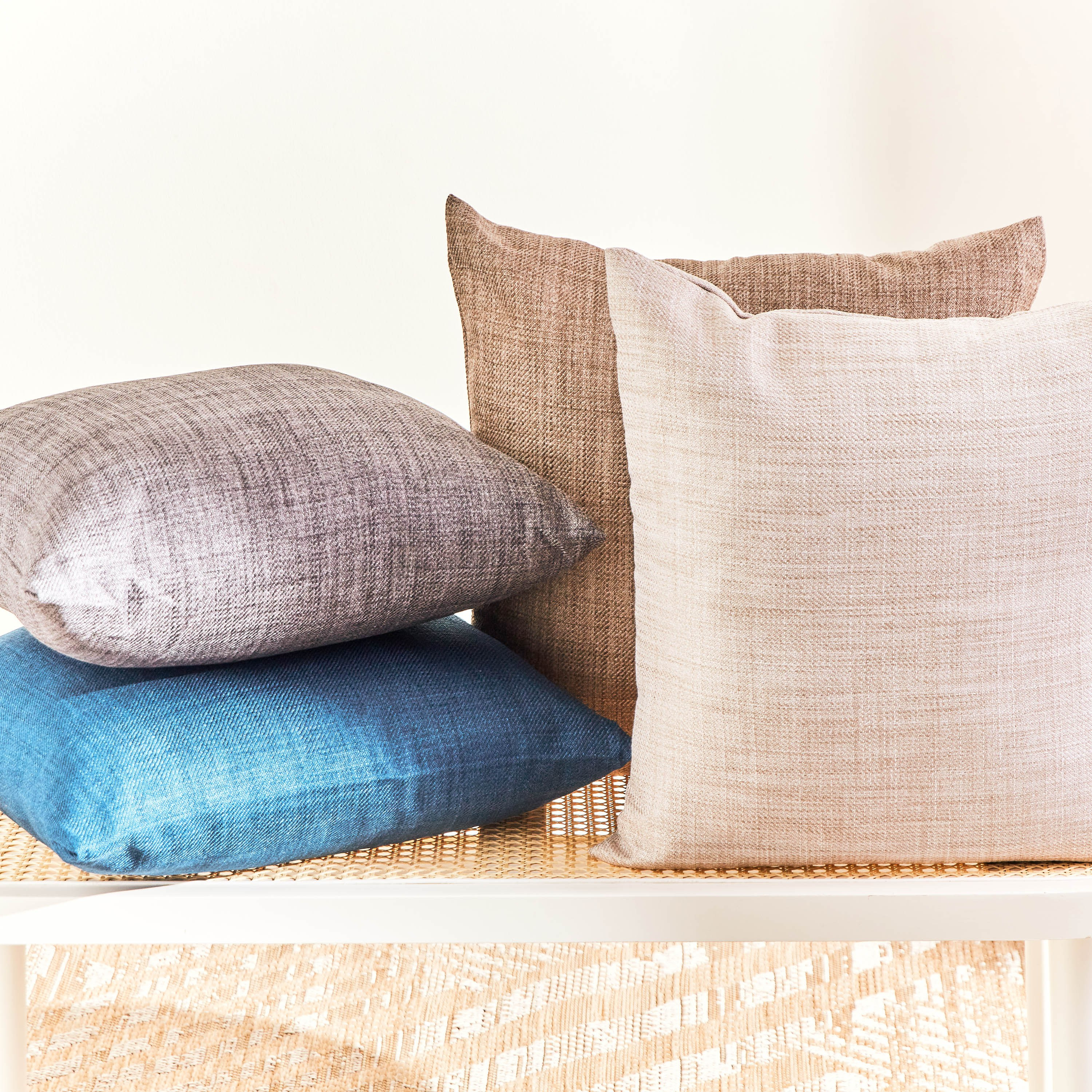 Eterno Filled Cushion - 45x45 cm-household-cushionsandthrows-filledcushions-decorativecushions-image-5