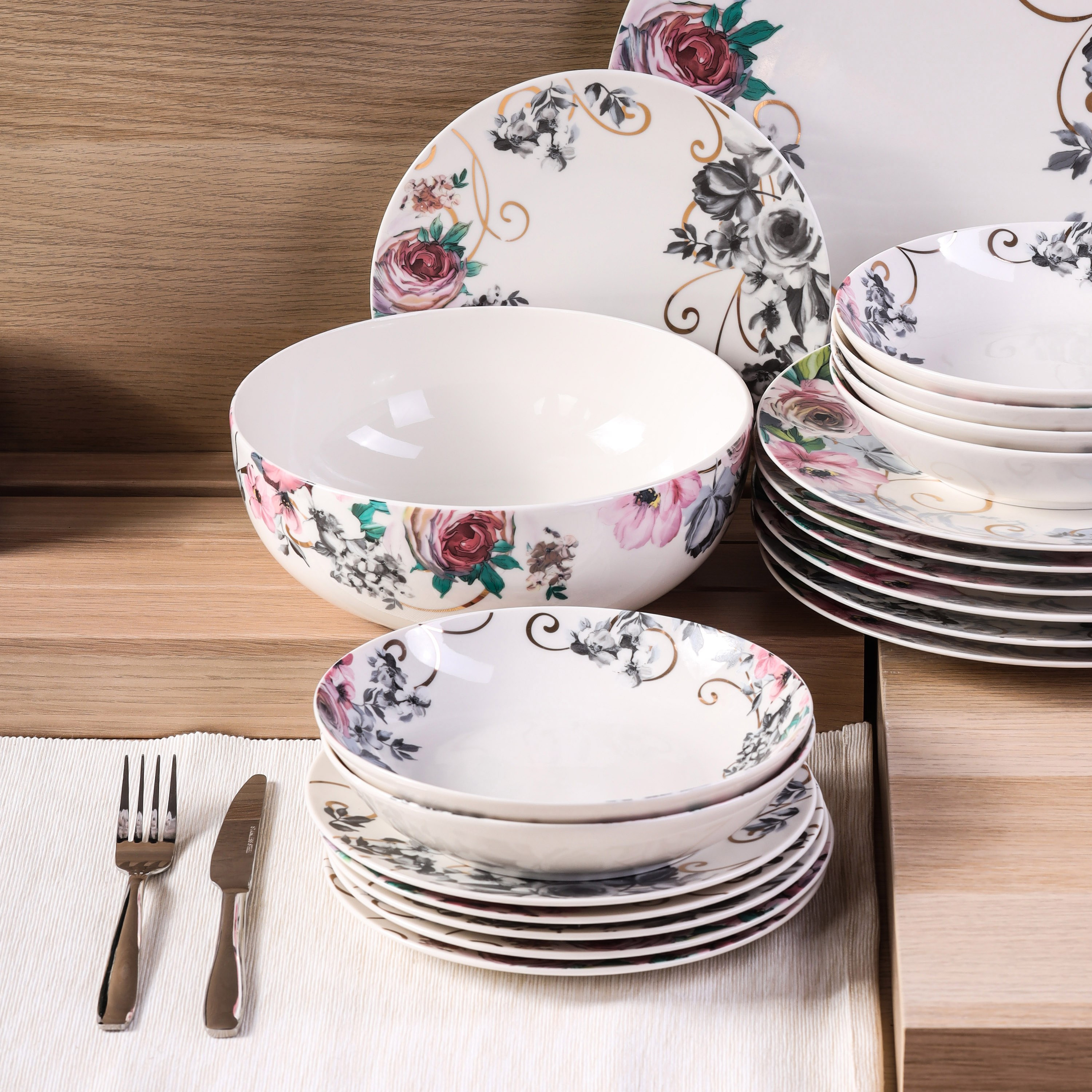 Shop Floral 86-Piece Porcelain Dinner Set Homecentre Oman