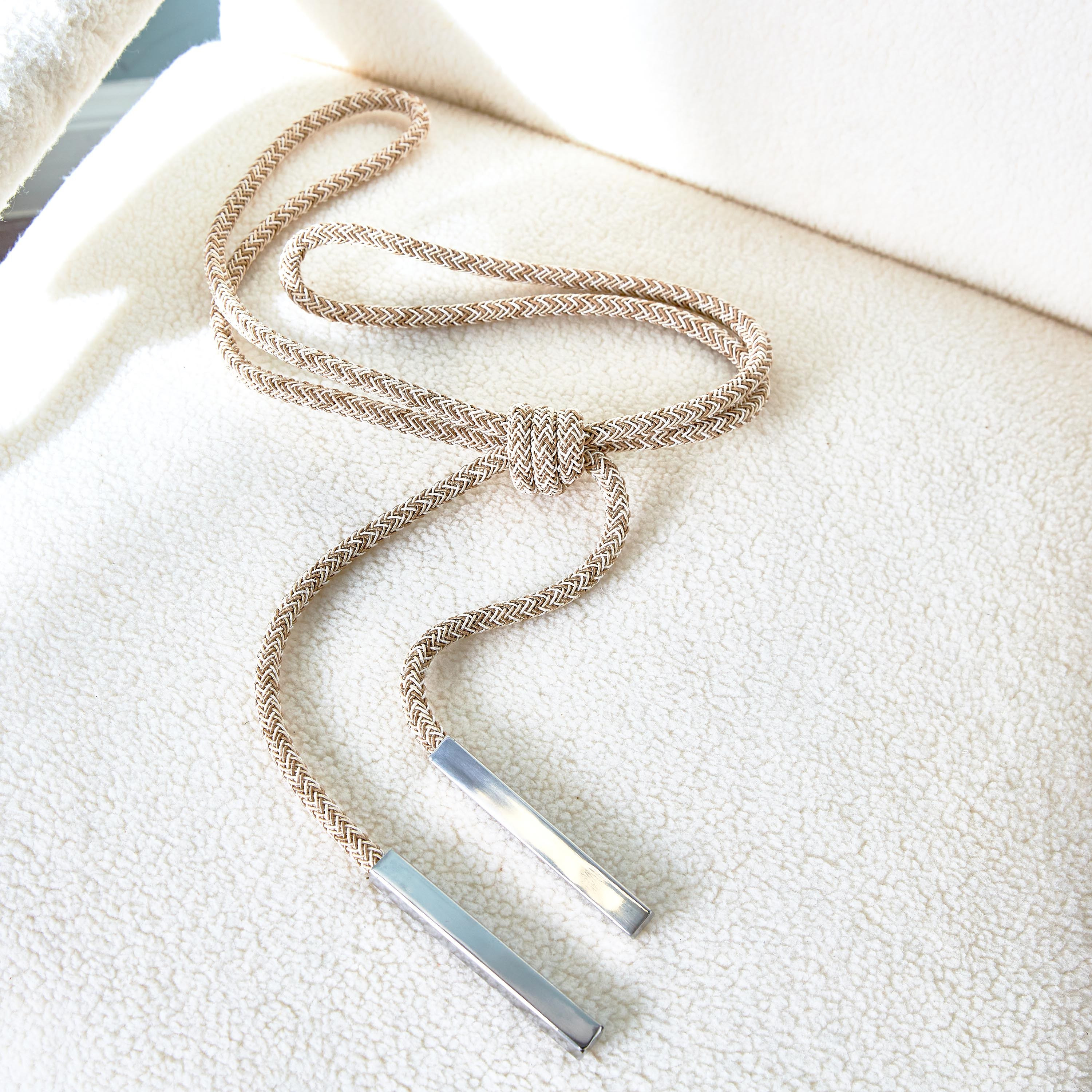Duke Curtain Tieback - 107 cm-household-windows-curtainrodsandaccessories-windowaccessories-image-1