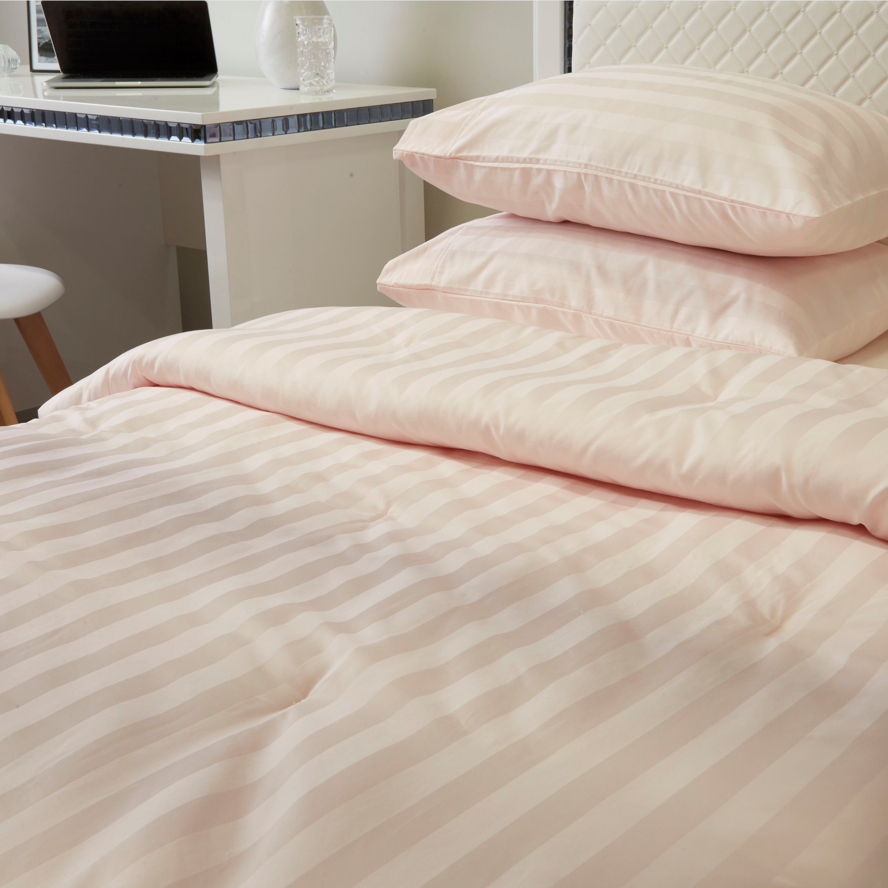 Shop Satin Stripe 3-Piece Comforter Set Online | Home Centre UAE