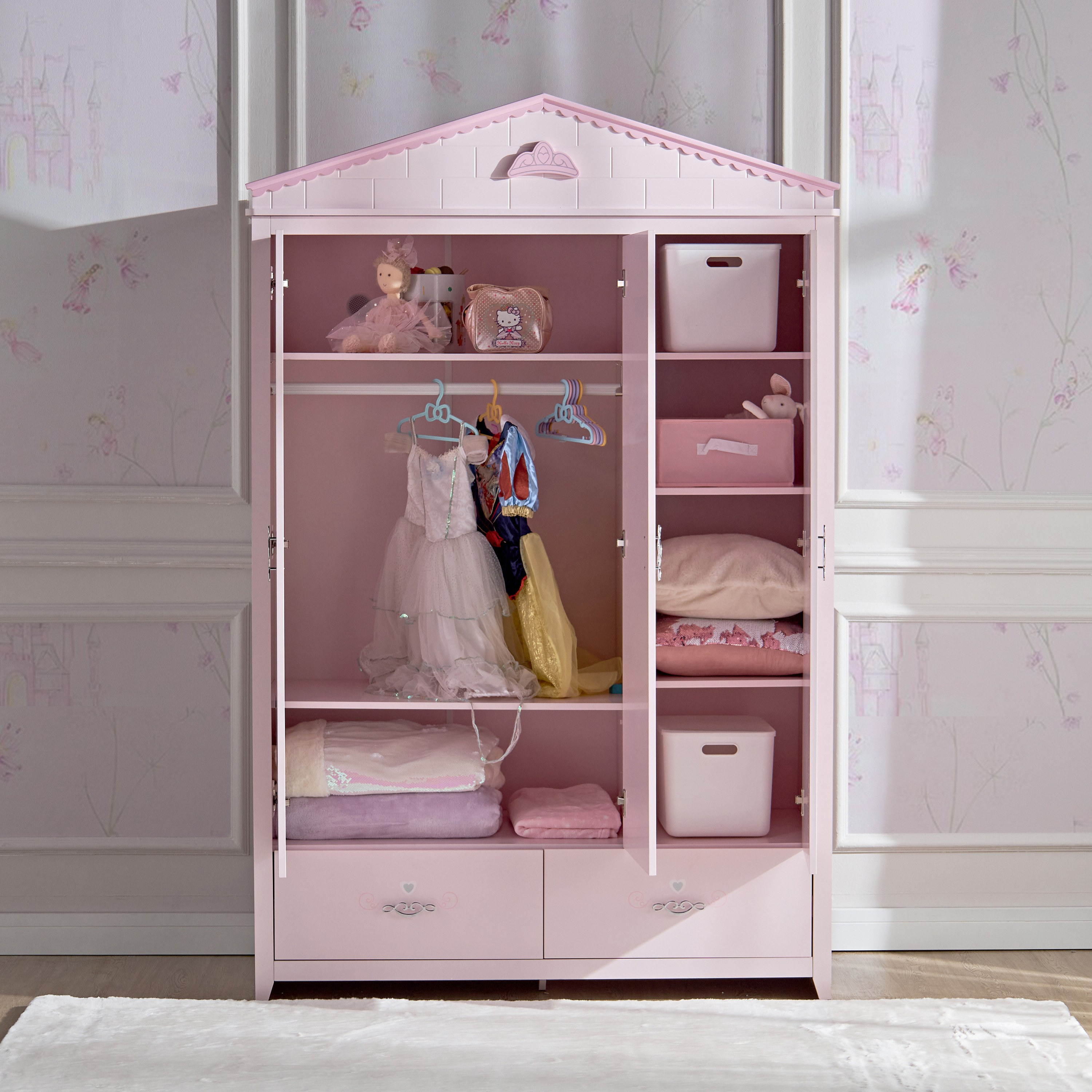 Wardrobe for store girl room