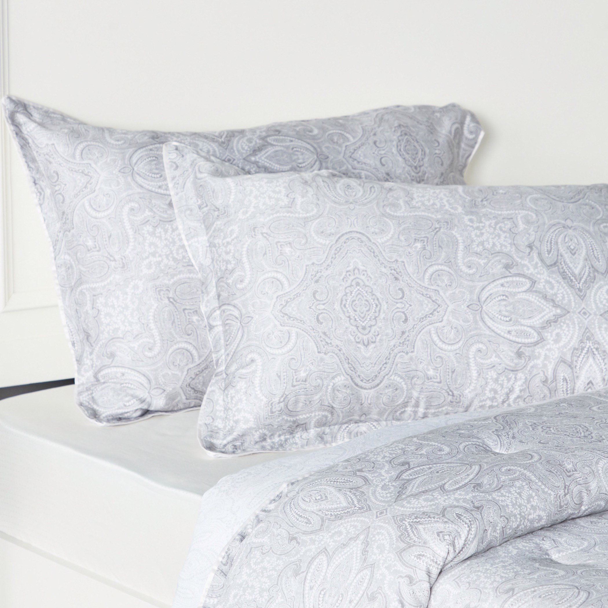 طقم لحاف سوبر كينج 3 قطع - ميليسا - 250×260 سم-household-bedding-comfortersandbedspreads-comforters-image-2