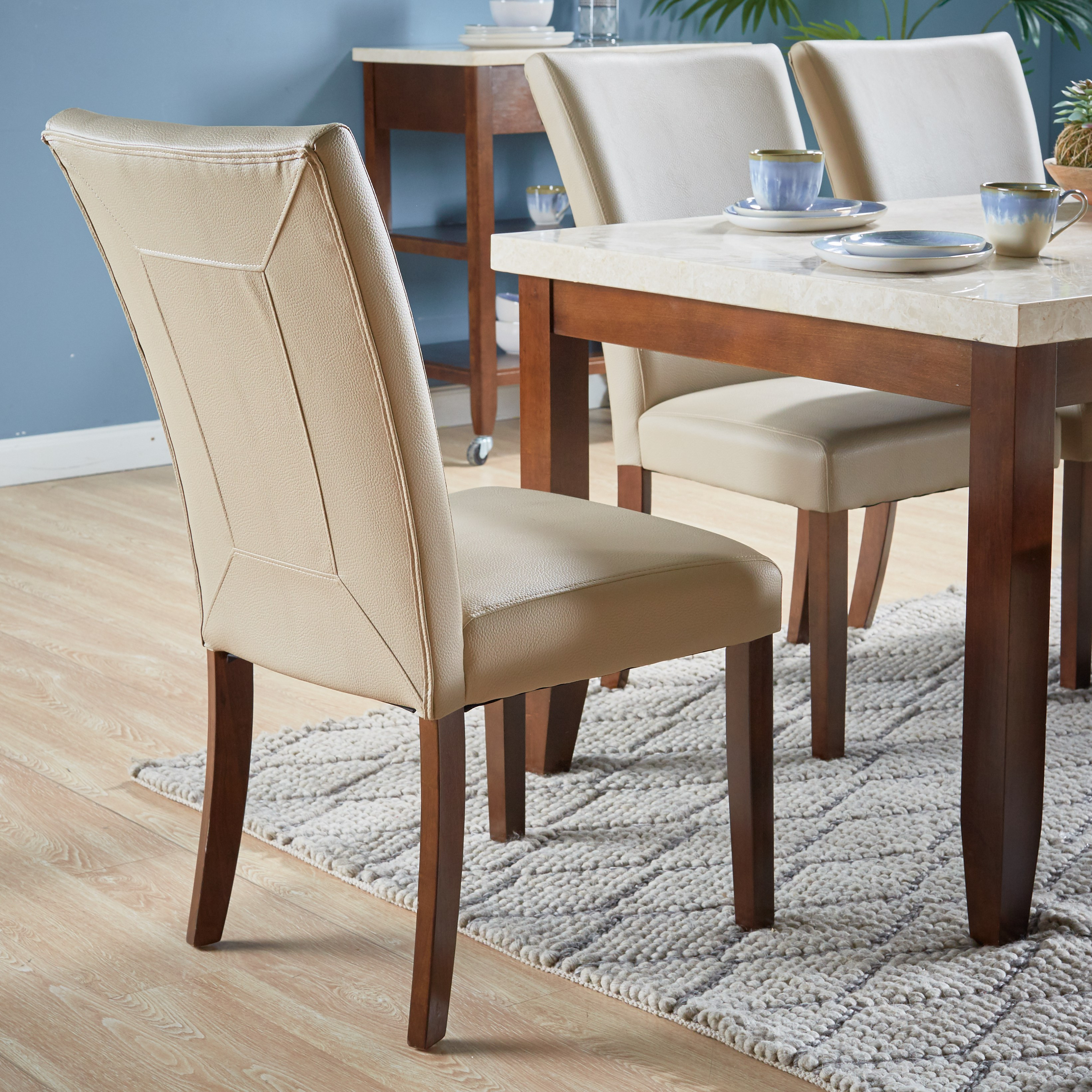 channel round dining table