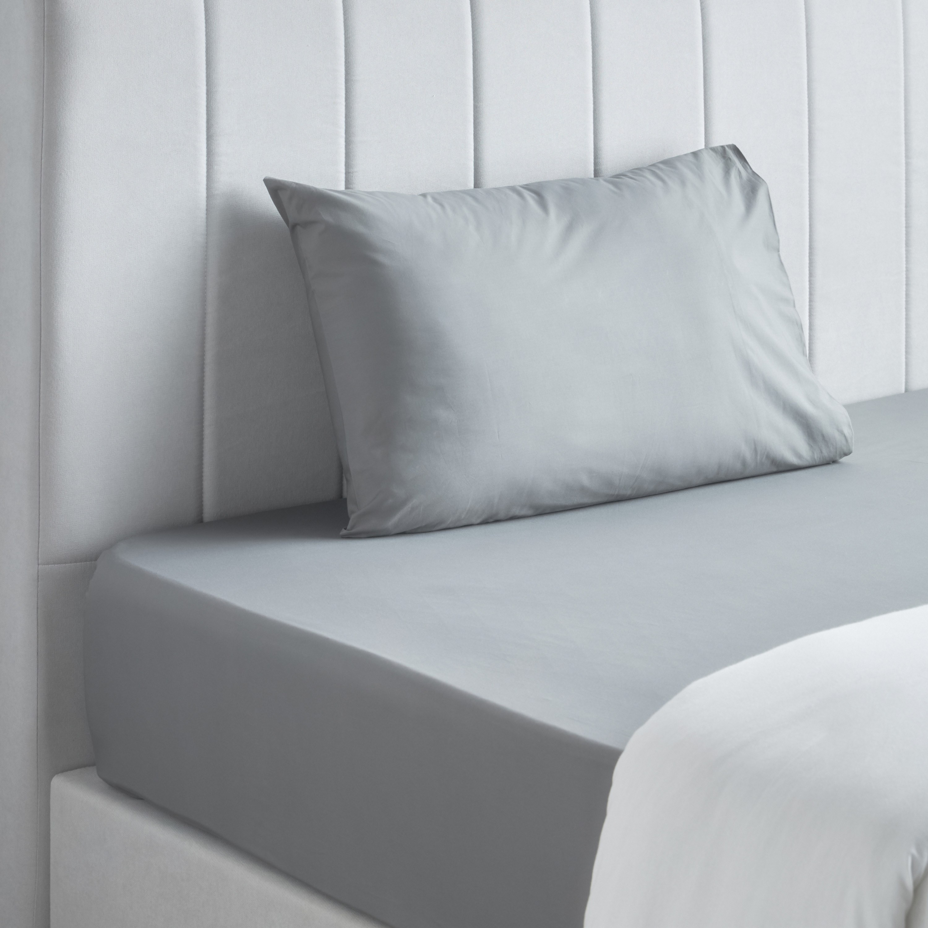 Serenity Cotton Percale 200 Thread Count Single Fitted Sheet - 90x200 cm-household-bedding-sheetsandpillowcases-fittedsheets-image-3