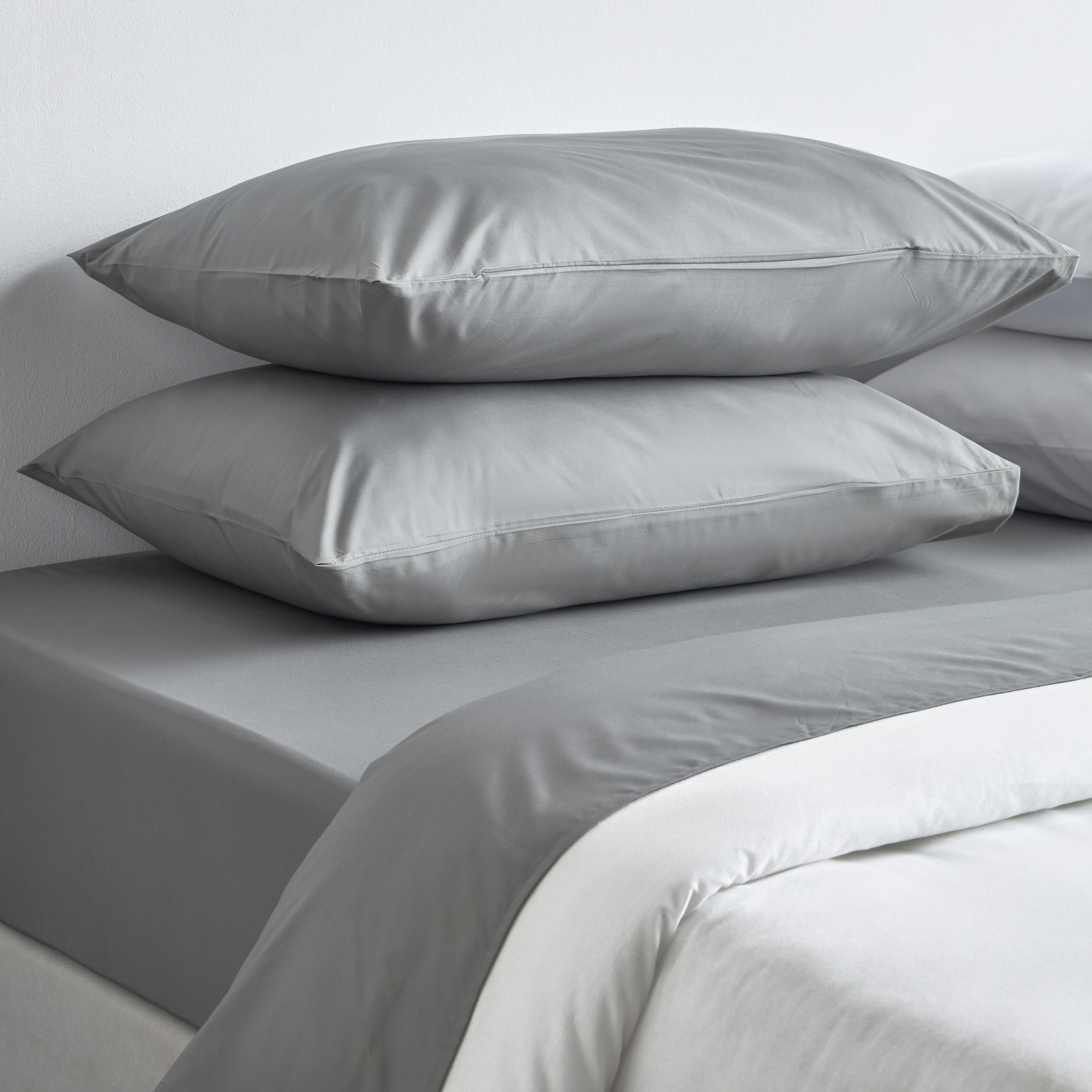 Serenity Cotton Percale 200 Thread Count Single Fitted Sheet - 90x200 cm-household-bedding-sheetsandpillowcases-fittedsheets-image-4