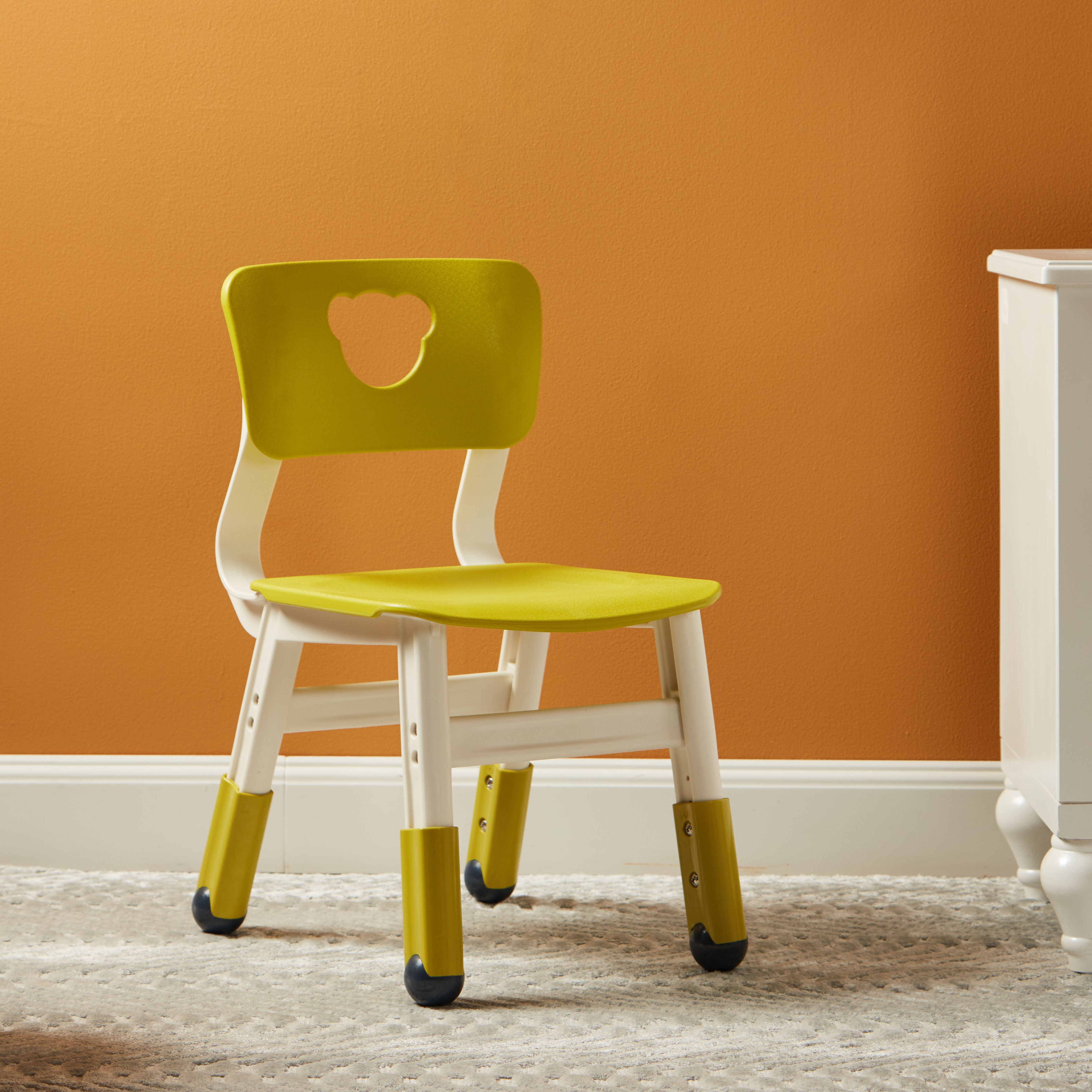 كرسي قابل للتعديل بتفاصيل مفرّغة من كايس-babyandkids-toys-playtablesandchairs-image-1