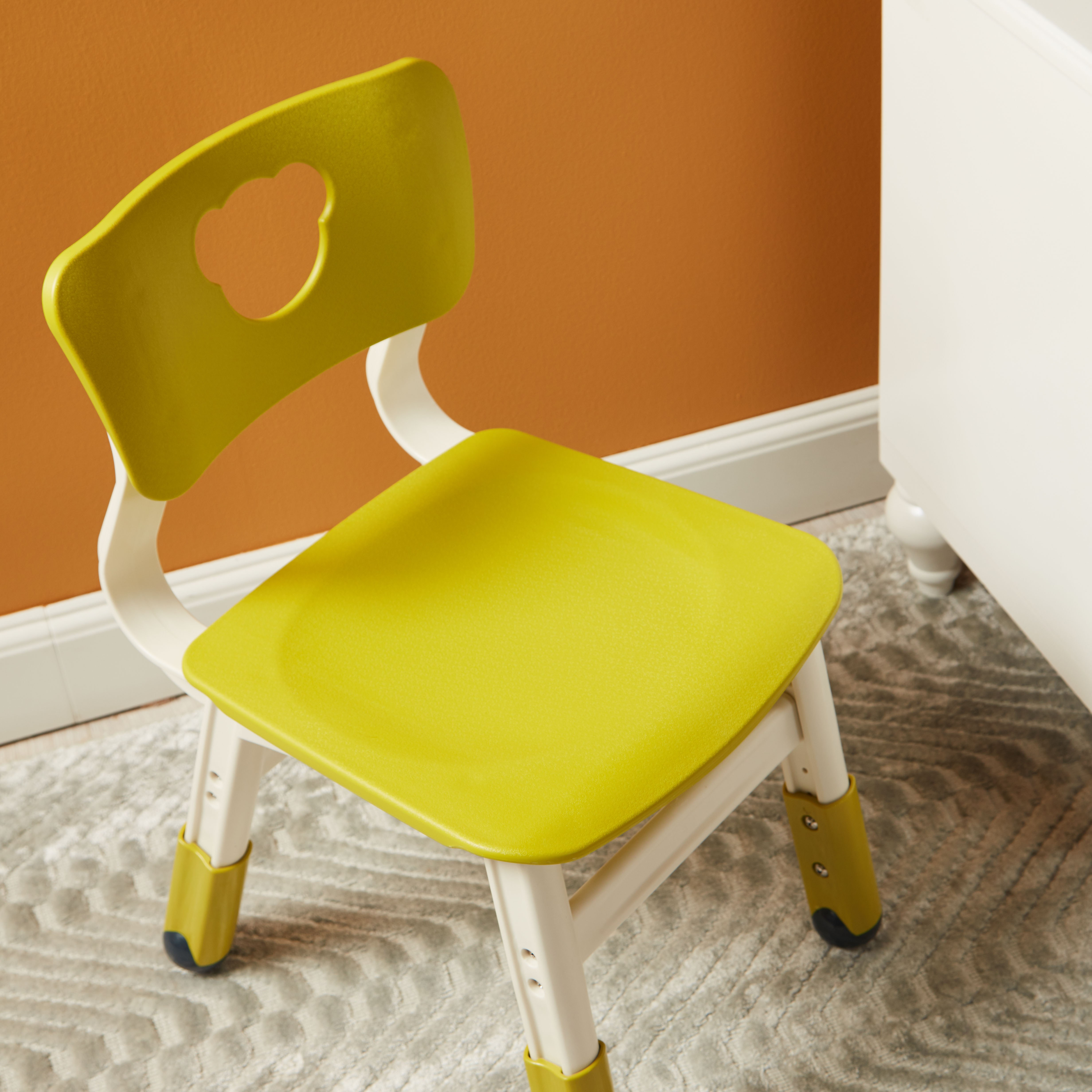 كرسي قابل للتعديل بتفاصيل مفرّغة من كايس-babyandkids-toys-playtablesandchairs-image-3