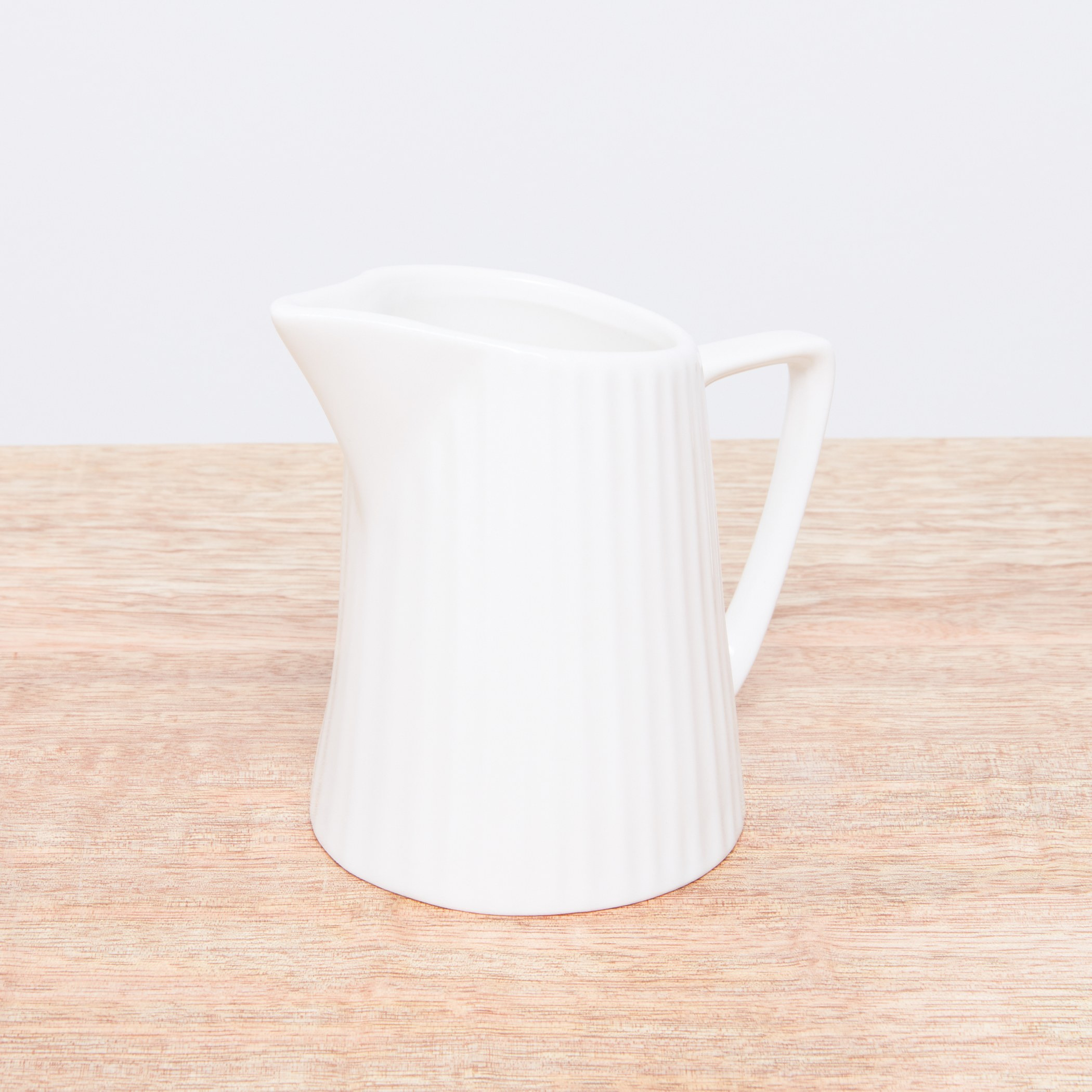Ripple Textured Creamer-household-dining-dinnerware-dinnerwarecollections-image-1