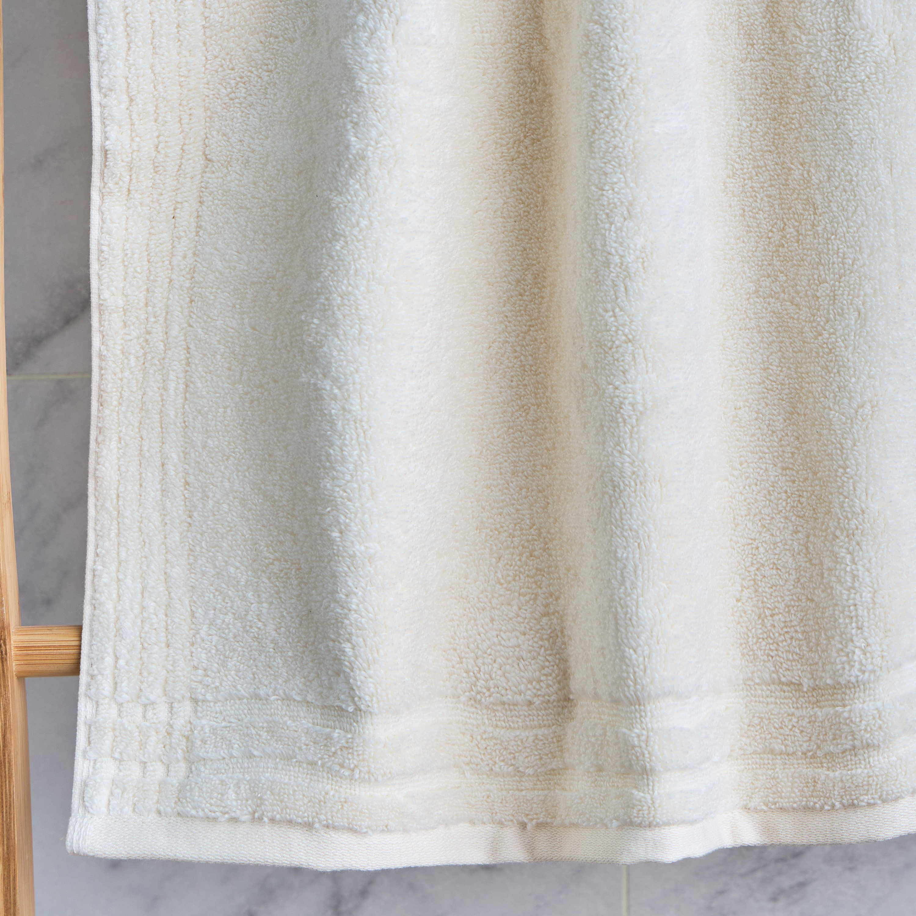 Egyptian 600 GSM Cotton Hand Towel - 50x100 cm-household-bathandlaundry-bathlinen-towels-image-3