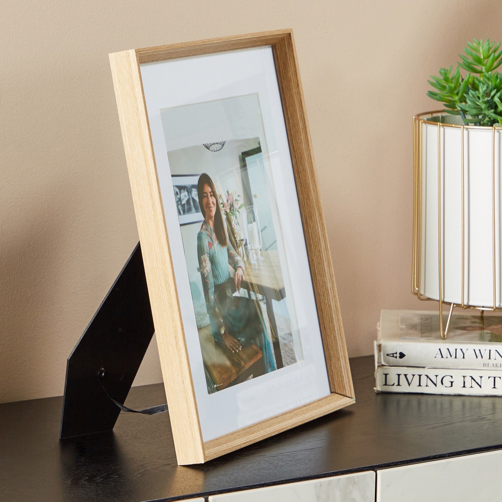 Aiden Photo Frame-household-walldecorandmirrors-photoframes-image-2