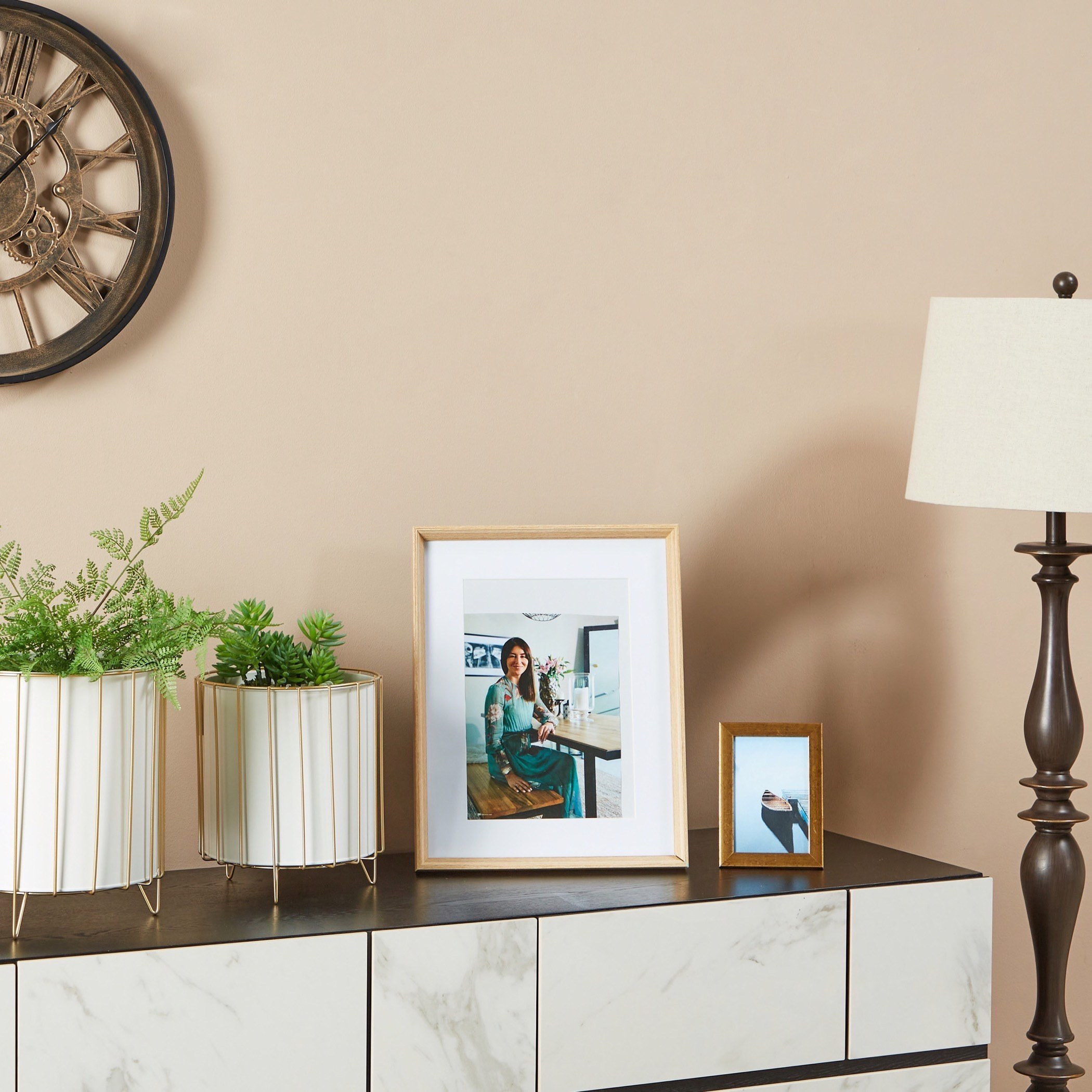 Aiden Photo Frame-household-walldecorandmirrors-photoframes-image-4