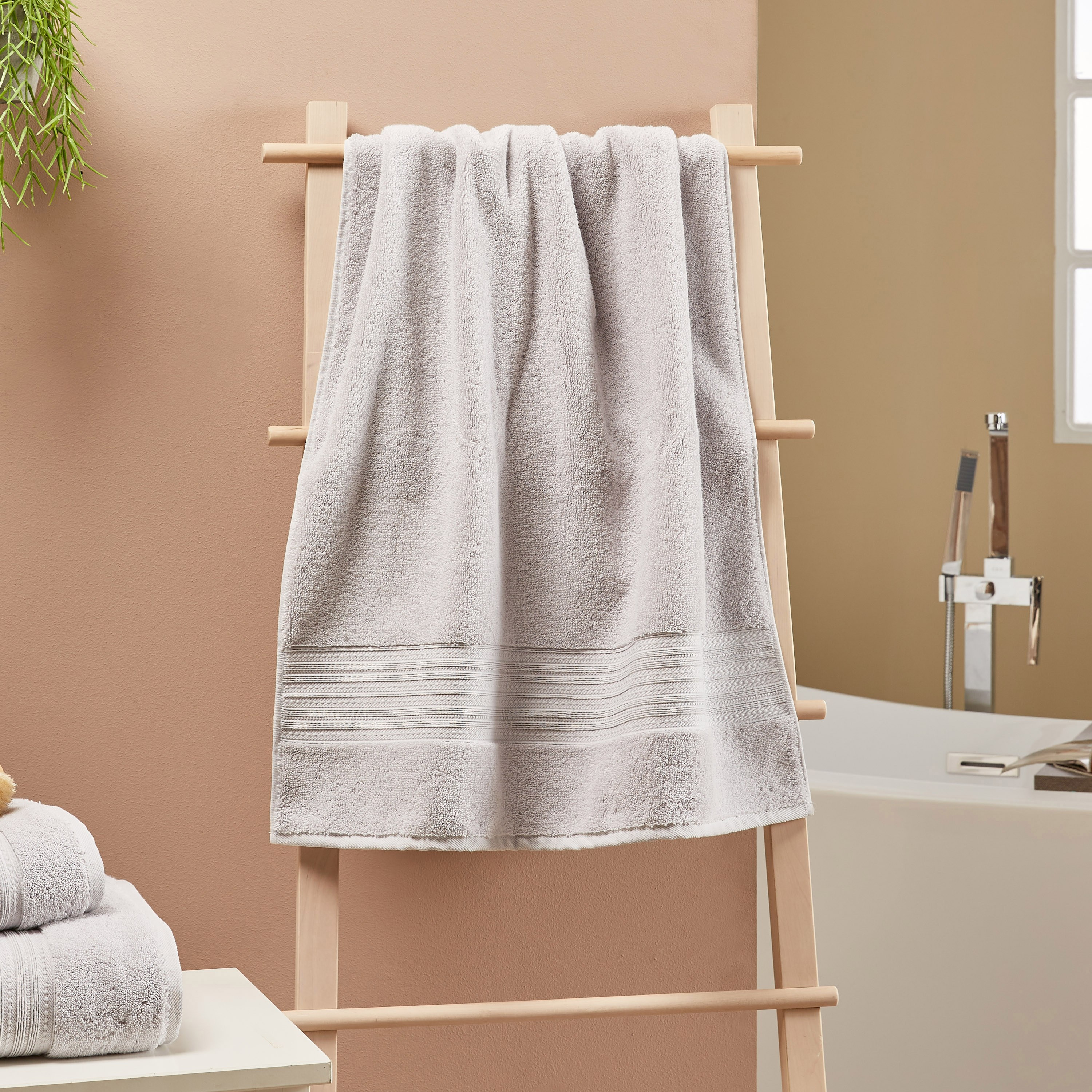 Shop Infinity Bath Towel 70x140 cm Online Home Centre Kuwait