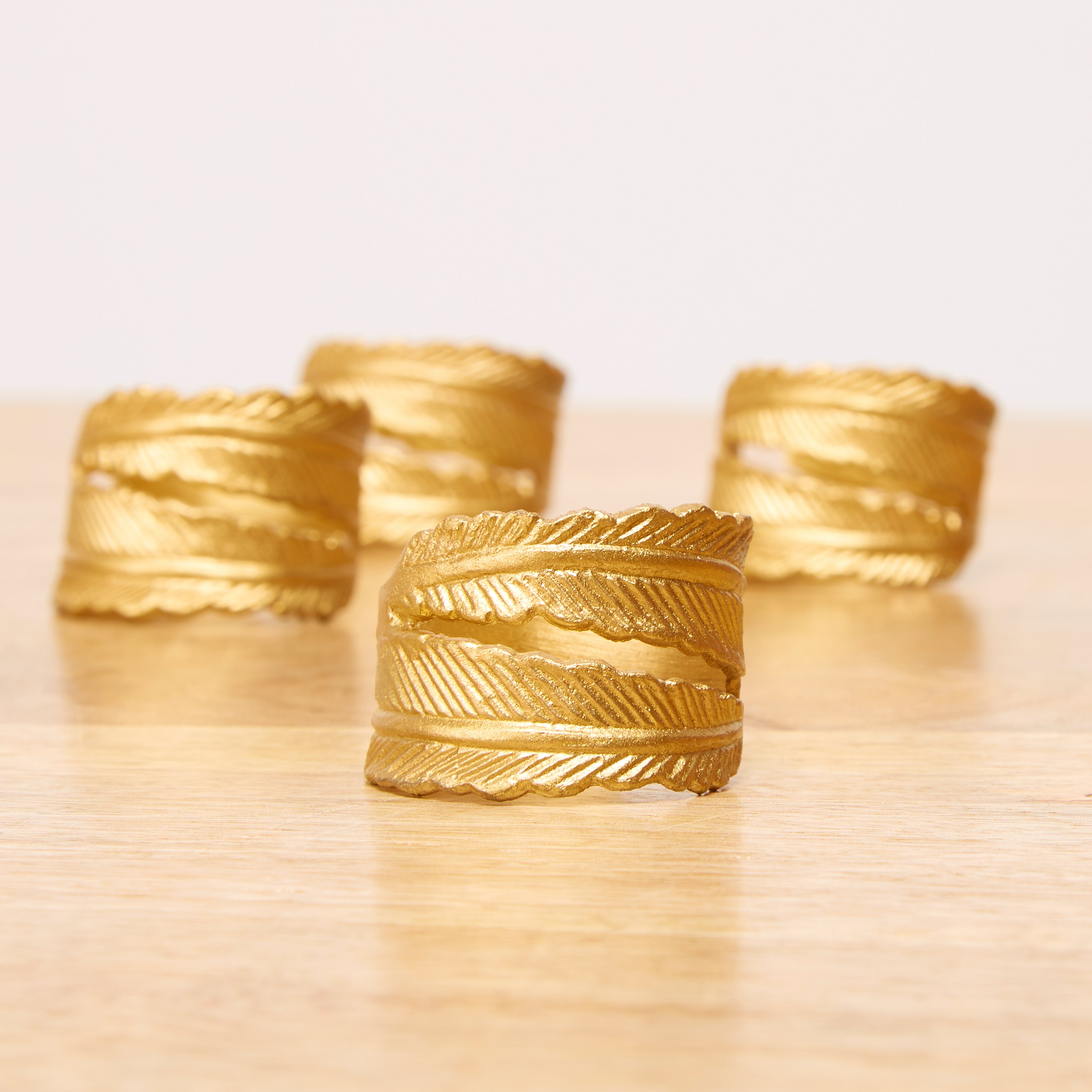 Leaf Textured Napkin Rings - Set of 4-household-dining-tablelinen-napkinsandaccessories-image-2