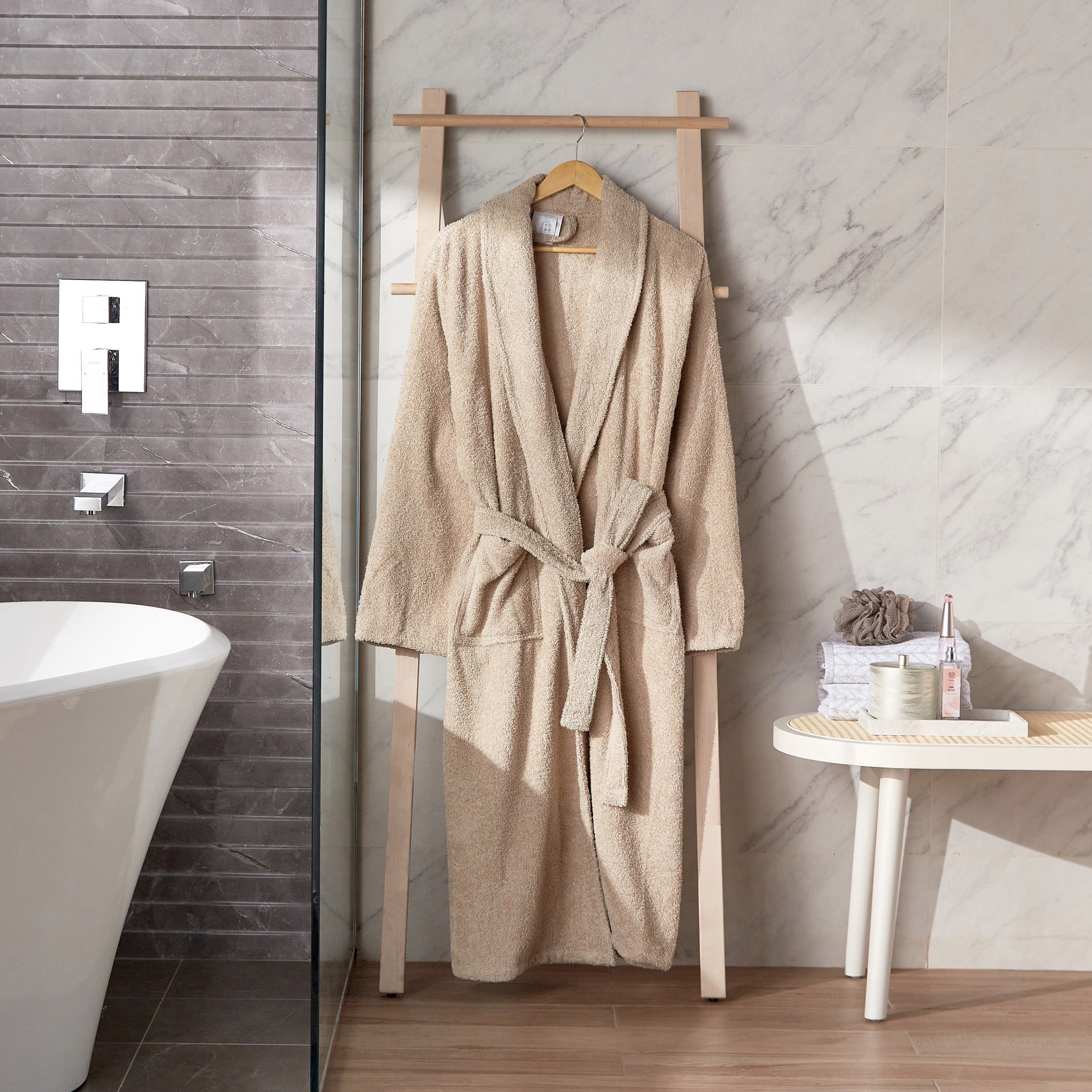Ashley Bathrobe-household-bathandlaundry-bathlinen-bathrobesandslippers-bathrobes-image-5