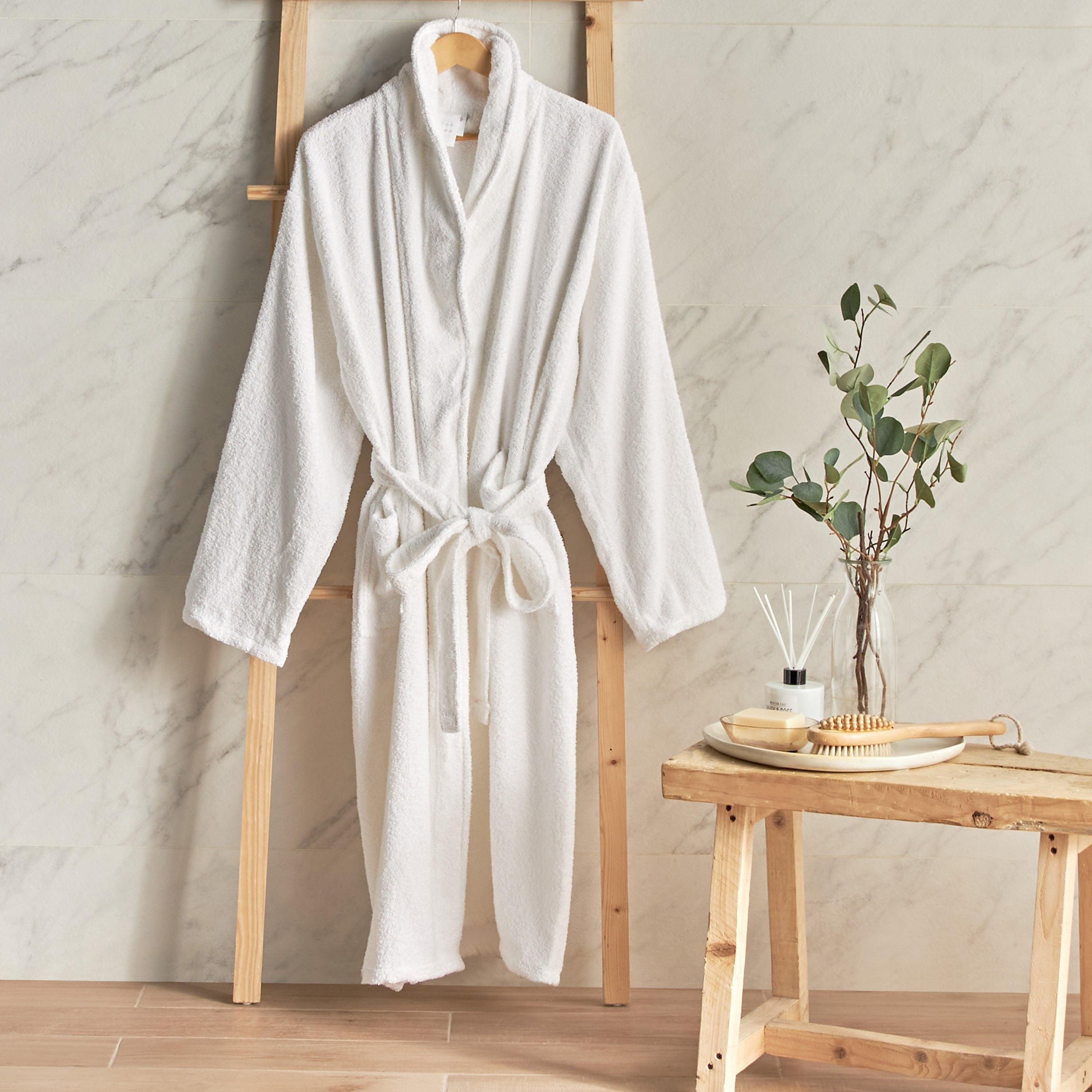 Ashley Pocket Detail Bathrobe-household-bathandlaundry-bathlinen-bathrobesandslippers-bathrobes-image-4
