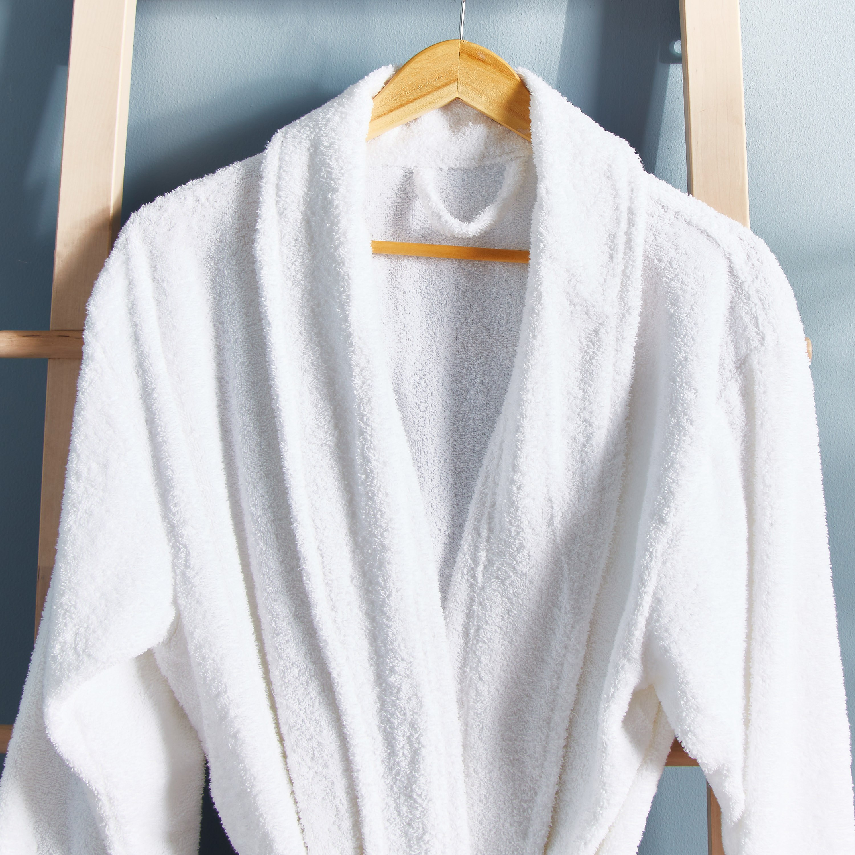 Ashley Bathrobe-household-bathandlaundry-bathlinen-bathrobesandslippers-bathrobes-image-2