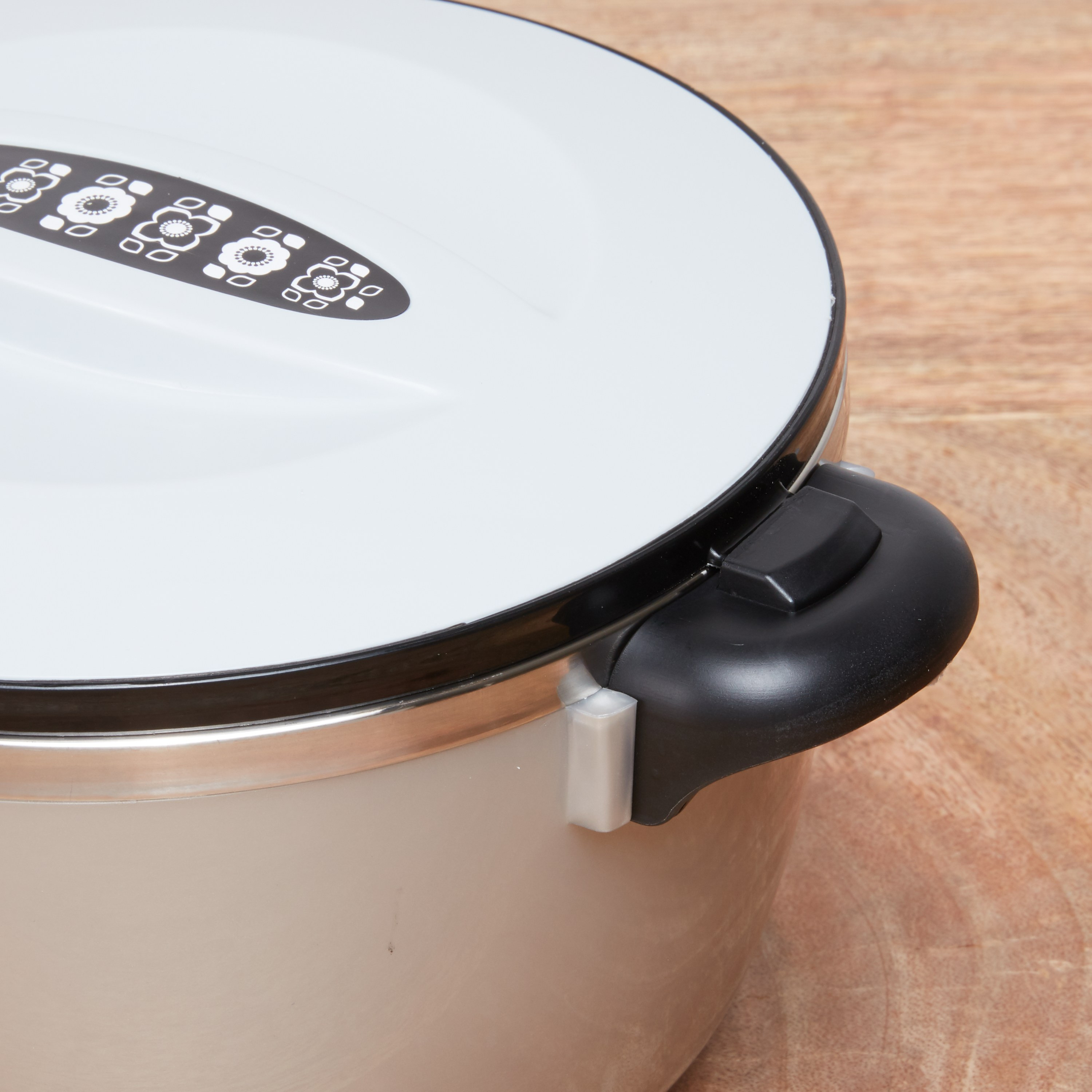 وعاء تسخين بغطاء قفل دوّار من برونزويك-household-dining-serveware-foodwarmersandcasseroles-image-3