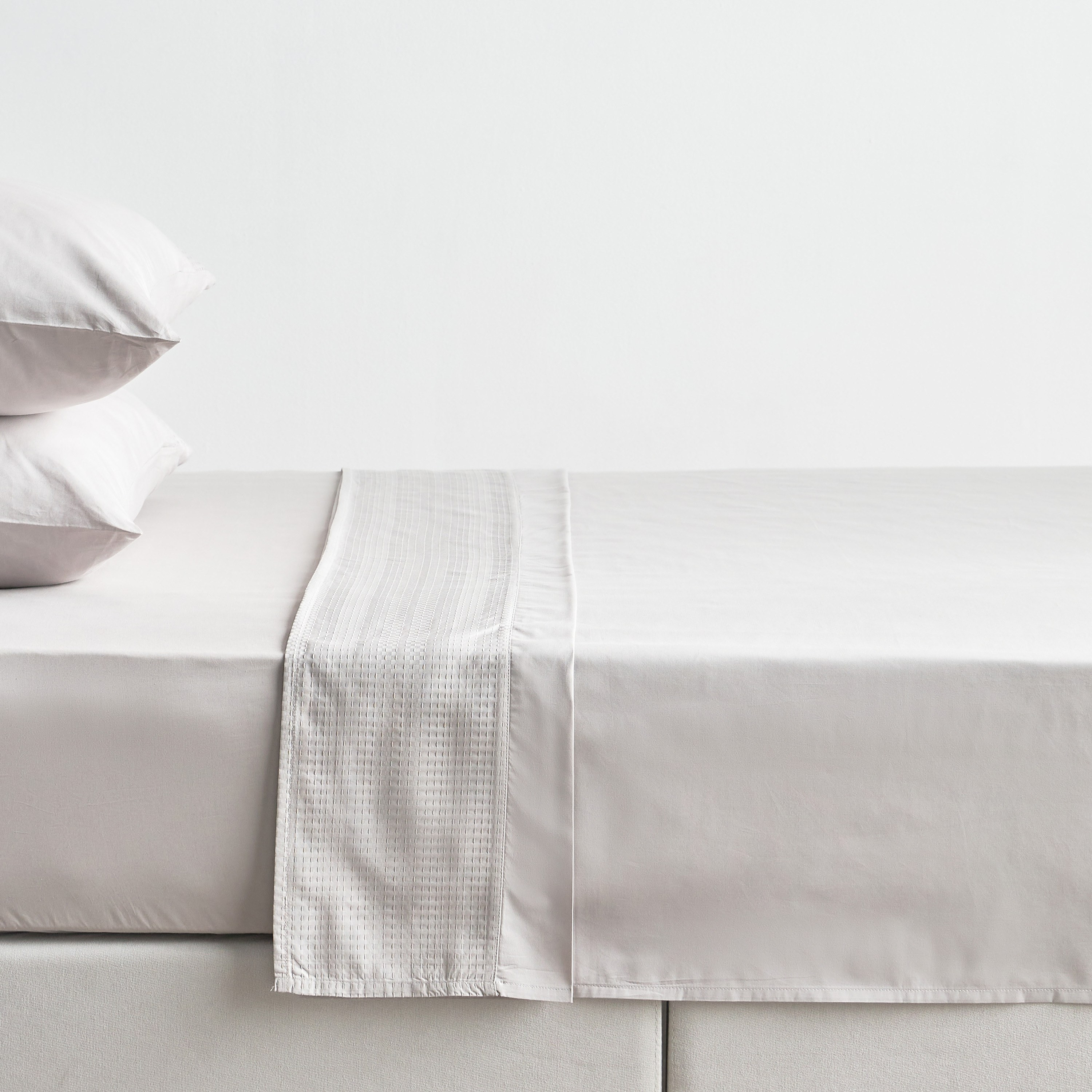 Eternity Cotton Percale 325 Thread Count Queen Flat Sheet - 180x270 cm-household-bedding-sheetsandpillowcases-flatsheets-image-1