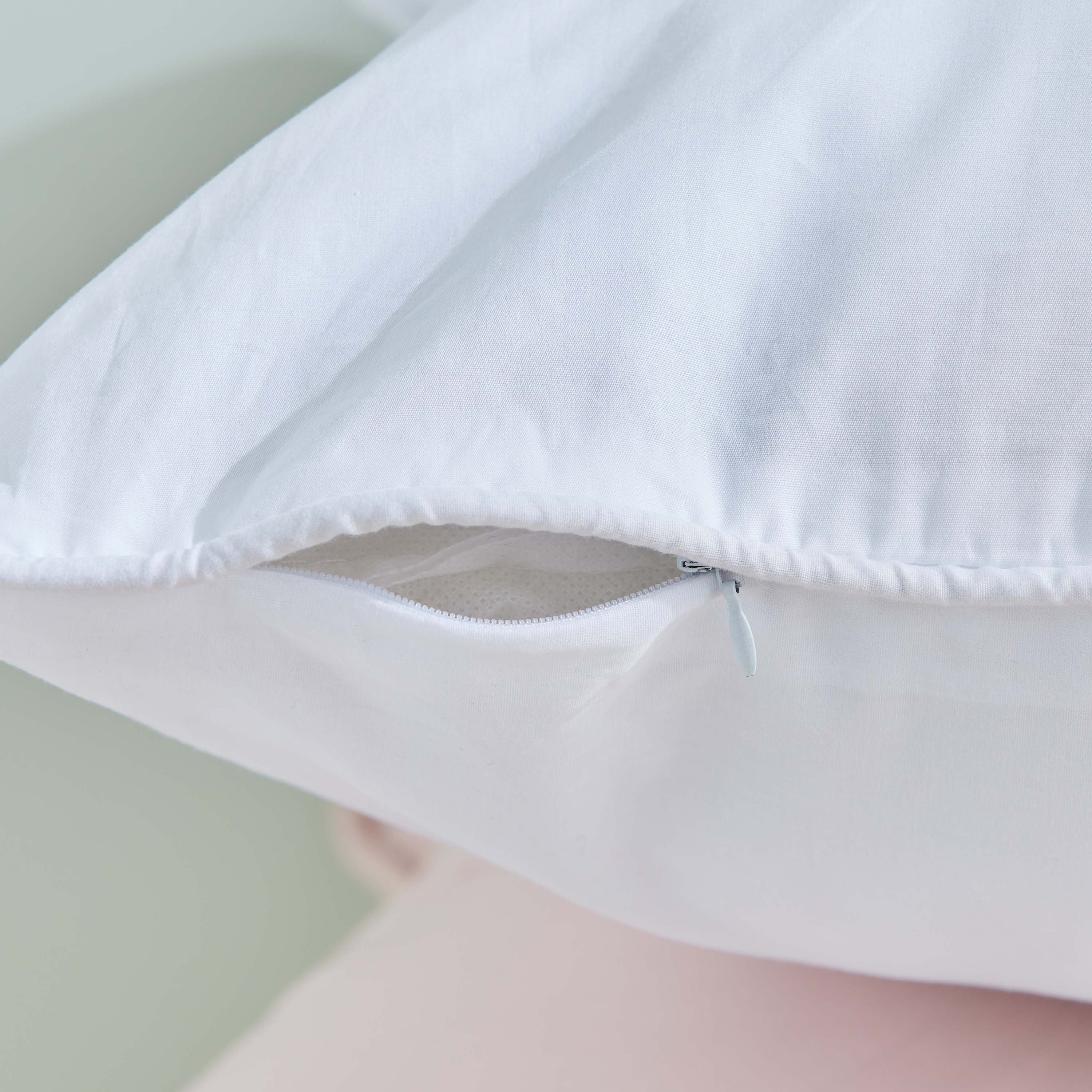 غطاء وسادة لوكس من إتيرنتي - 65x65 سم-household-cushionsandthrows-cushioncovers-image-3