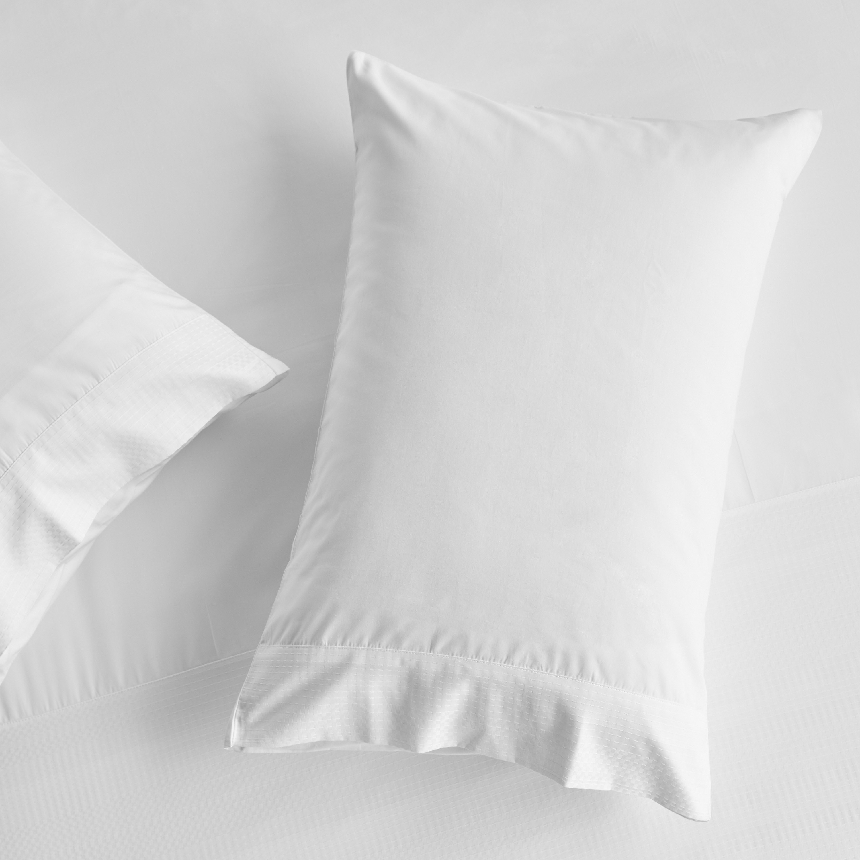Eternity Cotton Percale 325 Thread Count 3-Piece Single Duvet Cover Set - 135x200 cm-household-bedding-duvetandcovers-duvetcovers-image-3