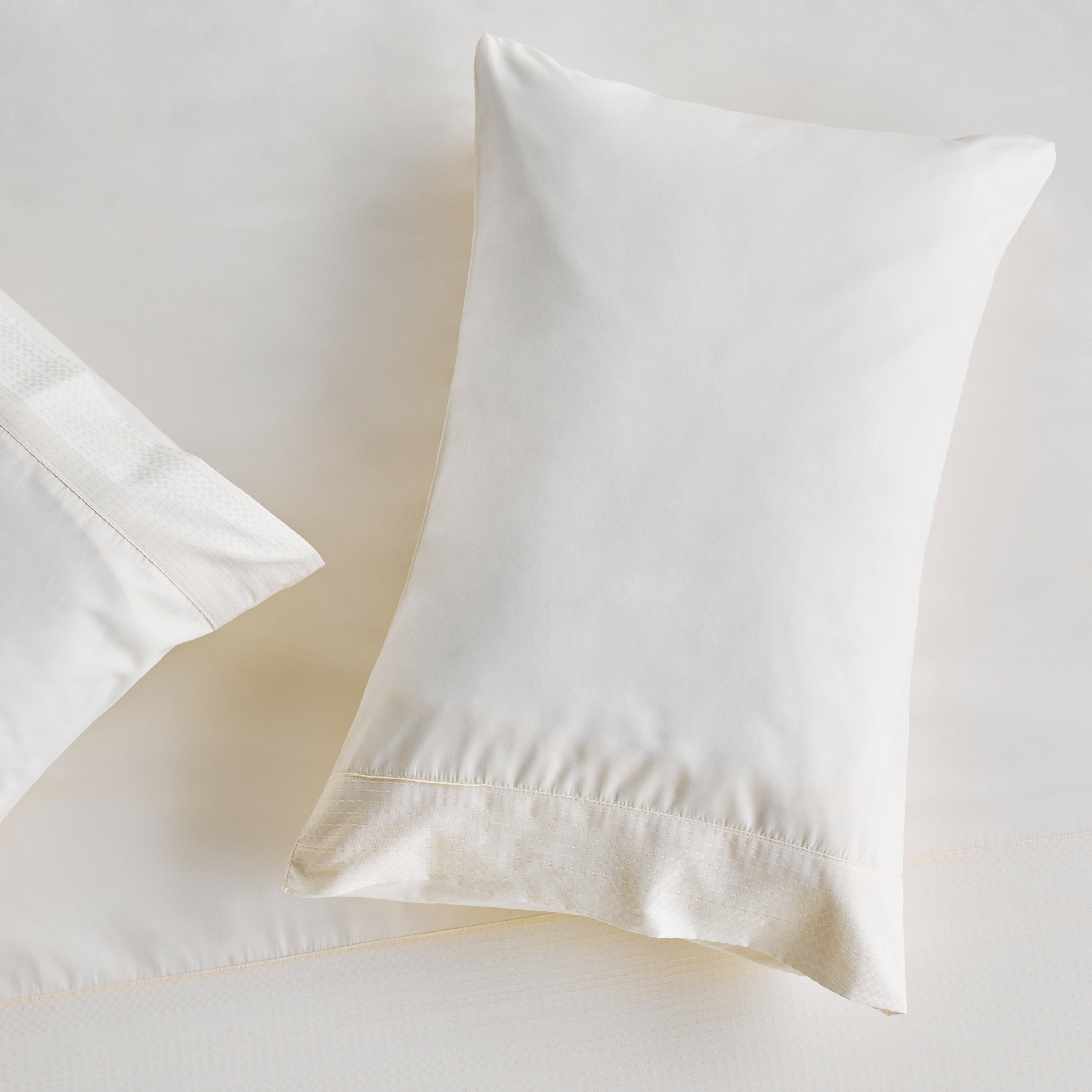 Eternity Cotton Percale 325 Thread Count 3-Piece Super King Duvet Cover Set - 260x220 cm-household-bedding-duvetandcovers-duvetcovers-image-3