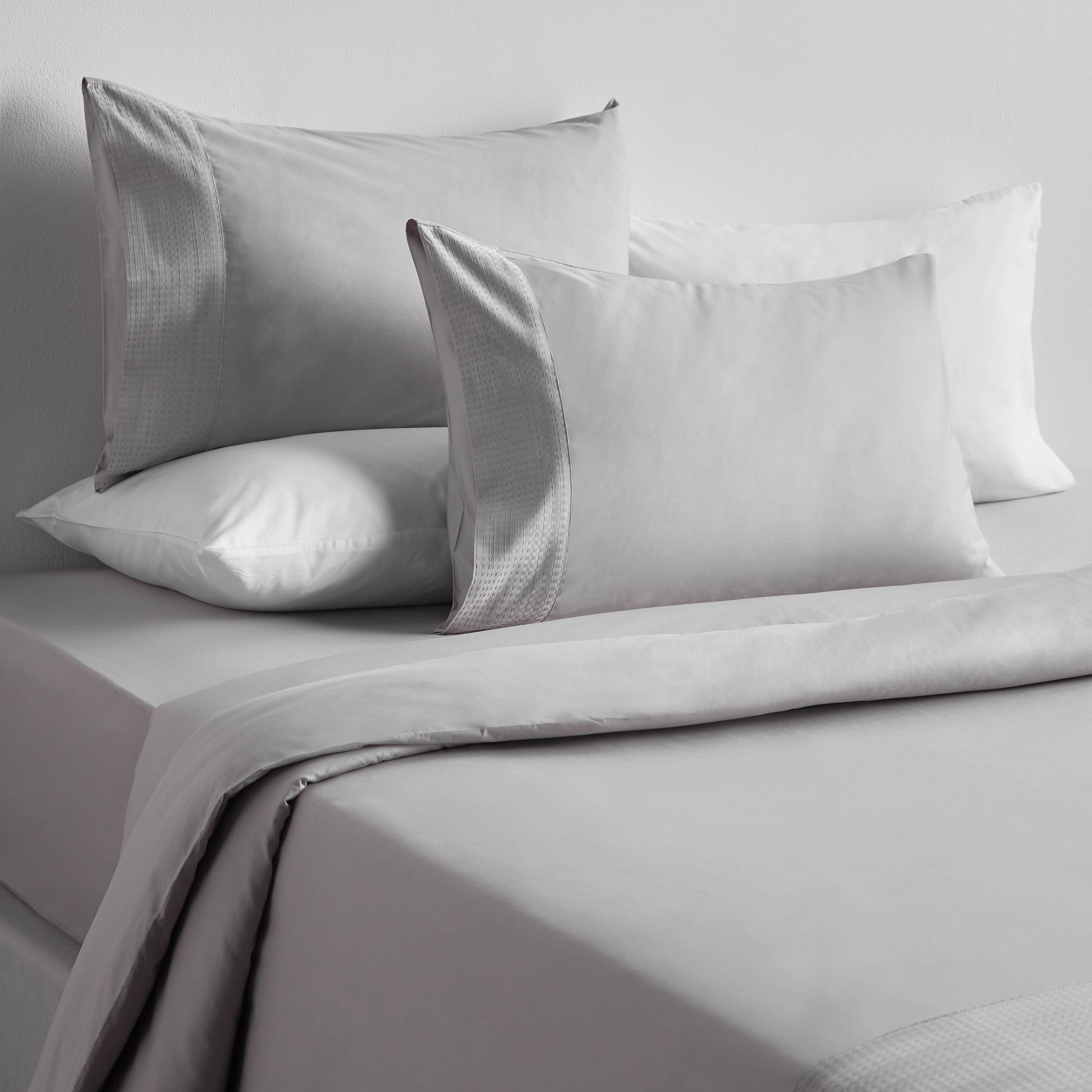 Eternity Cotton Percale 325 Thread Count 3-Piece Super King Duvet Cover Set - 260x220 cm-household-bedding-duvetandcovers-duvetcovers-image-1