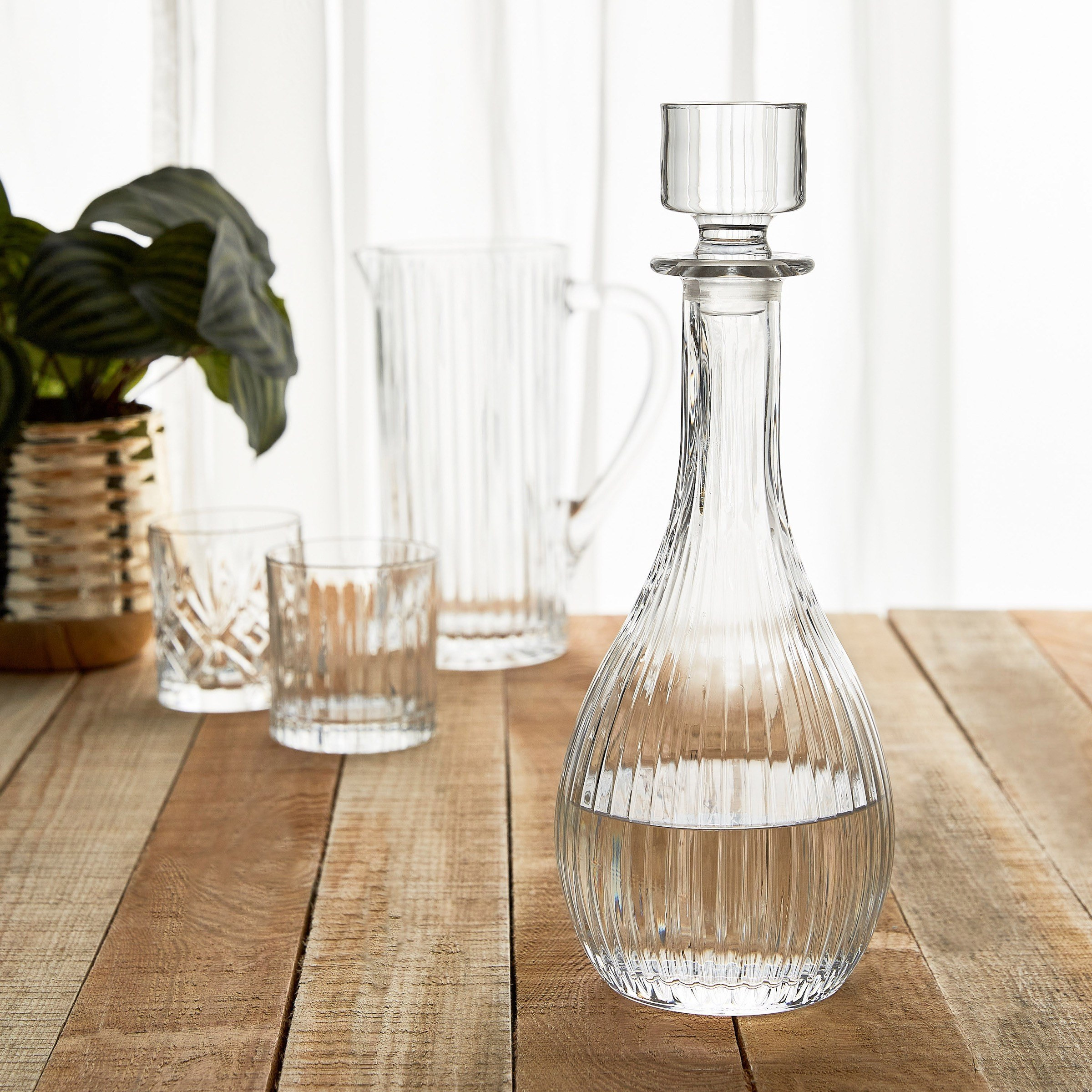 Timeless Decanter- 900 ml-household-dining-drinkserveware-jugsdecantersandcarafes-image-3