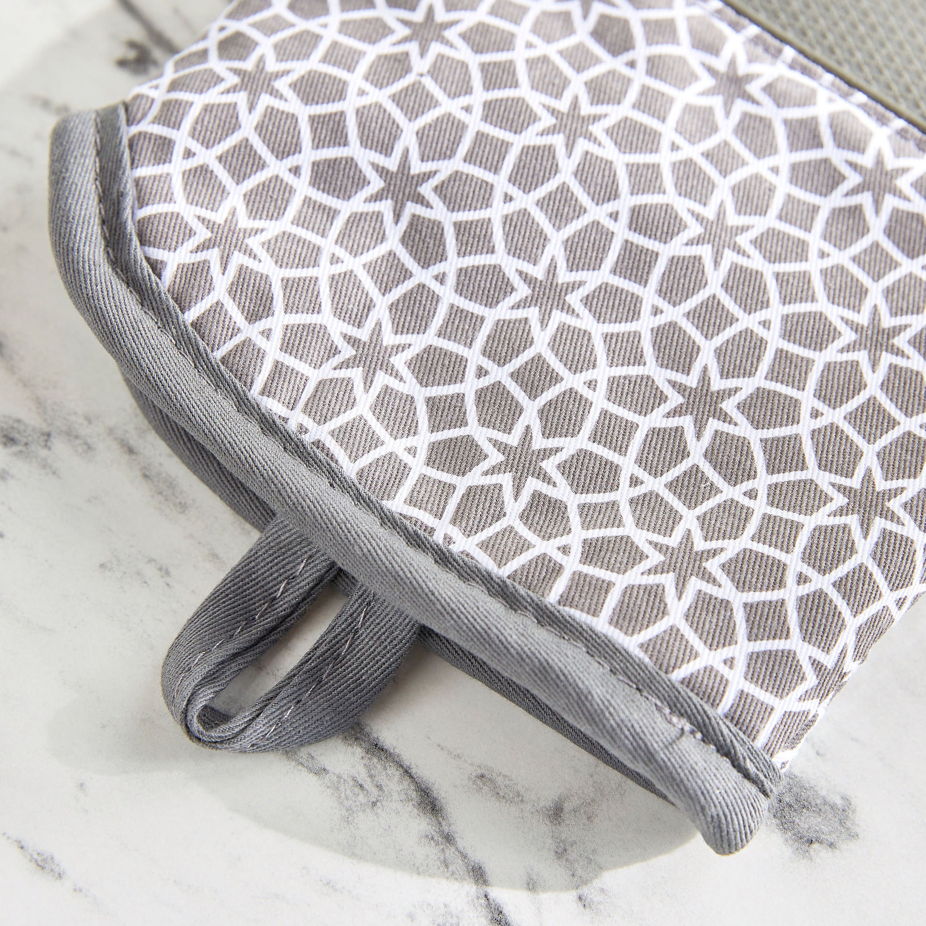 Star Silicone Oven Mitten-household-kitchen-kitchenlinen-apronsmittsandpotholders-image-3