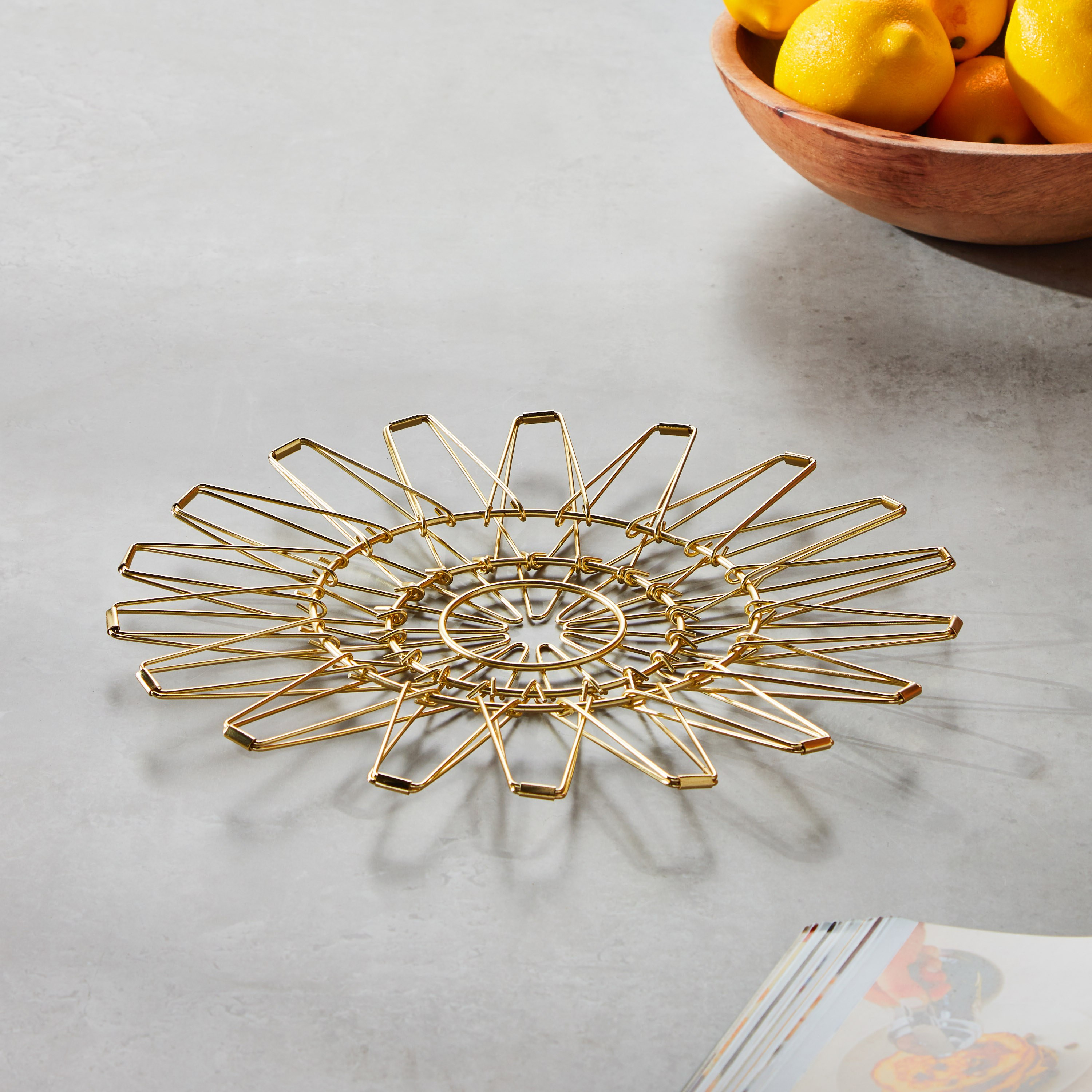 Braintree Polyplast Multi-Purpose Trivet - 33 cm-household-kitchen-kitchenorganising-countertoporganising-image-1