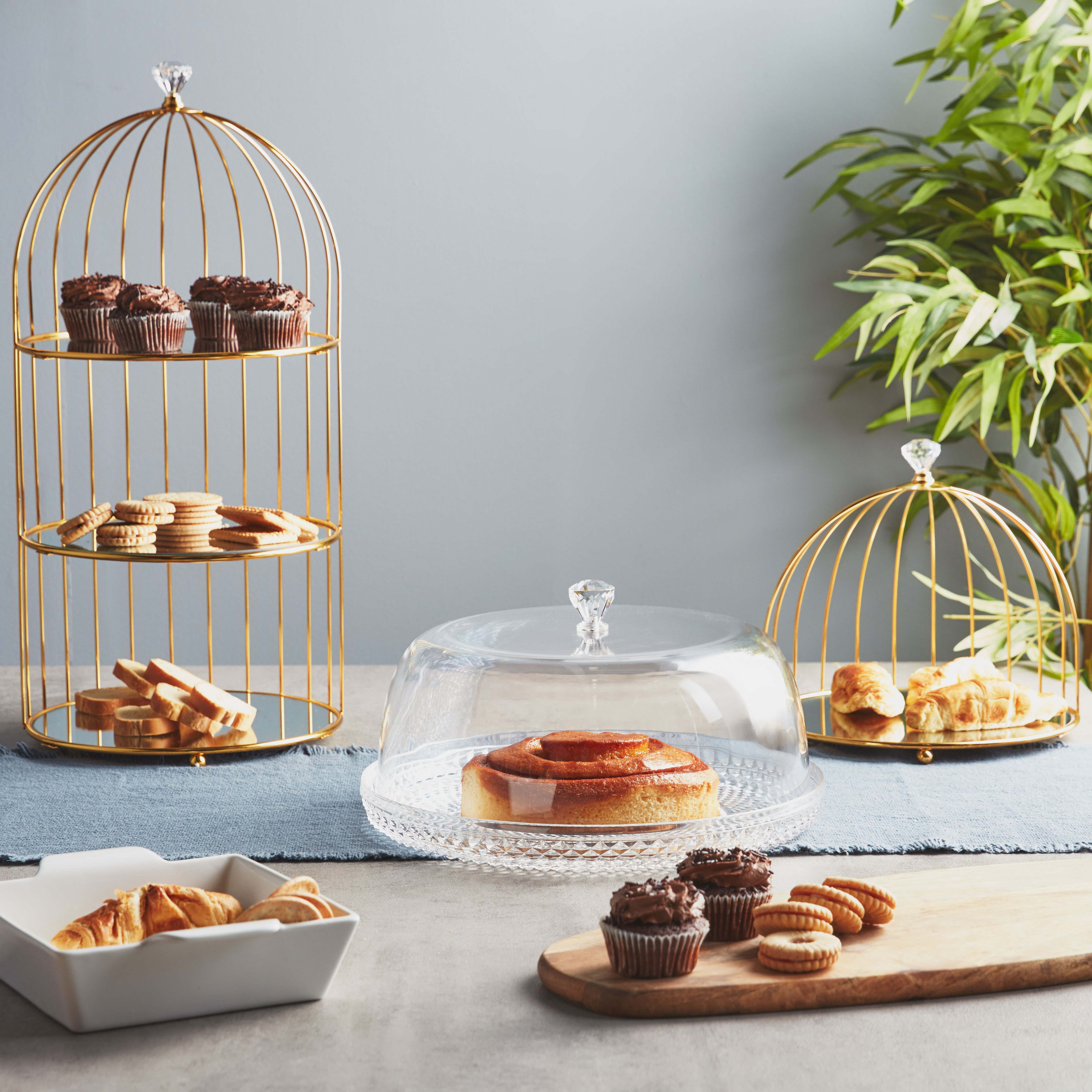 Amesbury 1-Layer Server with Mirrored Tray-household-dining-serveware-cakestands-image-4
